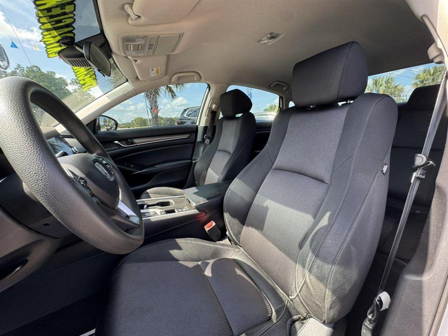 2018 White /Black Honda Accord (1HGCV1F19JA) with an 1.5l I-4 DI Dohc T/C 1.5l engine, Automatic transmission, located at 745 East Steele Rd., West Columbia, SC, 29170, (803) 755-9148, 33.927212, -81.148483 - Special Internet Price! 2018 Honda Accord with AM/FM radio, Bluetooth, Backup camera, Cruise control, Cloth interior, Keyless entry, Push to start, Powered windows, Powered door locks, Plus more! - Photo#20