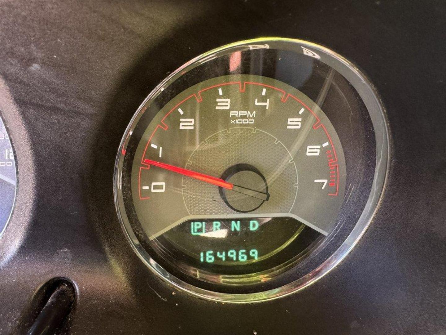 2014 Silver /Black Dodge Avenger (1C3CDZAB7EN) with an 2.4l I-4 SFI Dohc 2.4l engine, Automatic transmission, located at 745 East Steele Rd., West Columbia, SC, 29170, (803) 755-9148, 33.927212, -81.148483 - Special Internet Price! 2014 Dodge Avenger - Photo#10