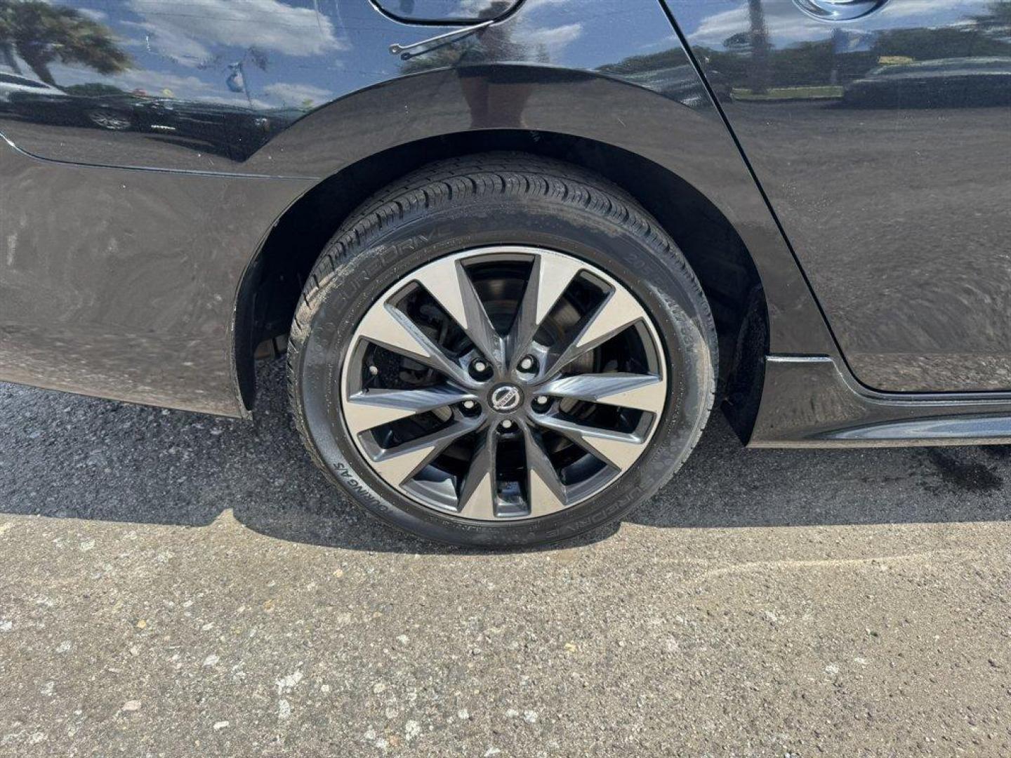 2019 Black /Black Nissan Sentra (3N1AB7AP1KY) with an 1.8l I-4 Smpi Dohc 1.8l engine, Automatic transmission, located at 745 East Steele Rd., West Columbia, SC, 29170, (803) 755-9148, 33.927212, -81.148483 - Special Internet Price! 2019 Nissan Sentra with AM/FM radio, Backup camera, Cruise control, Cloth interior, Heated seats, Push to start, Keyless entry, Powered windows, Powered door locks, Plus more! - Photo#28