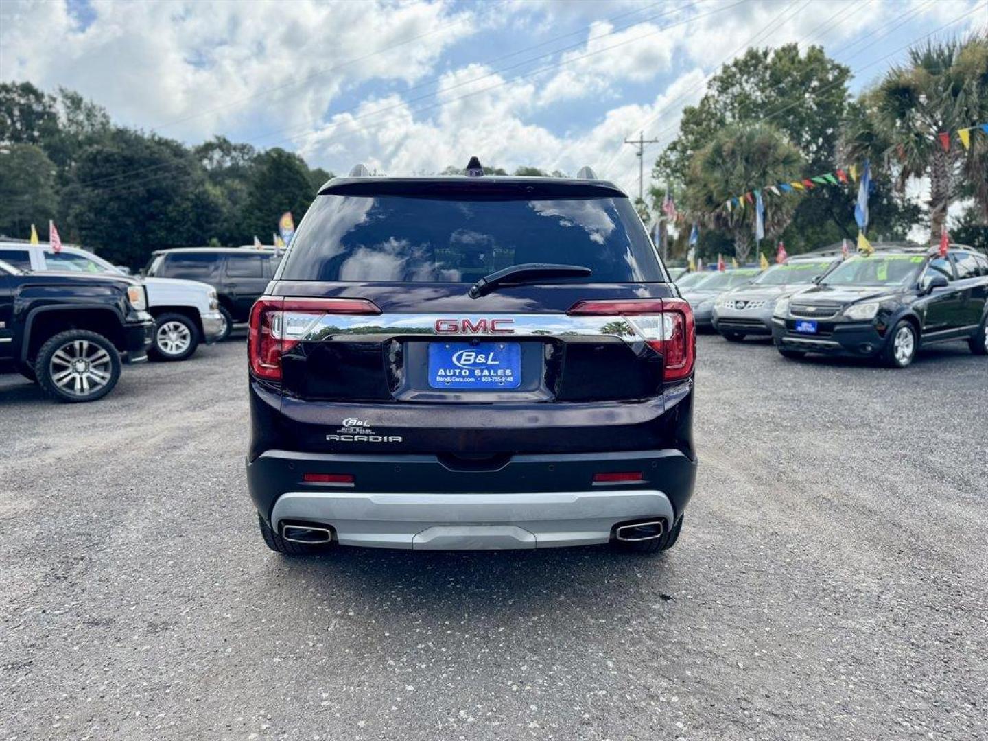 2020 Purple /Grey GMC Acadia (1GKKNMLS6LZ) with an 3.6l V6 DI Dohc 3.6l engine, Automatic transmission, located at 745 East Steele Rd., West Columbia, SC, 29170, (803) 755-9148, 33.927212, -81.148483 - Special Internet Price! 2020 GMC Acadia - Photo#4