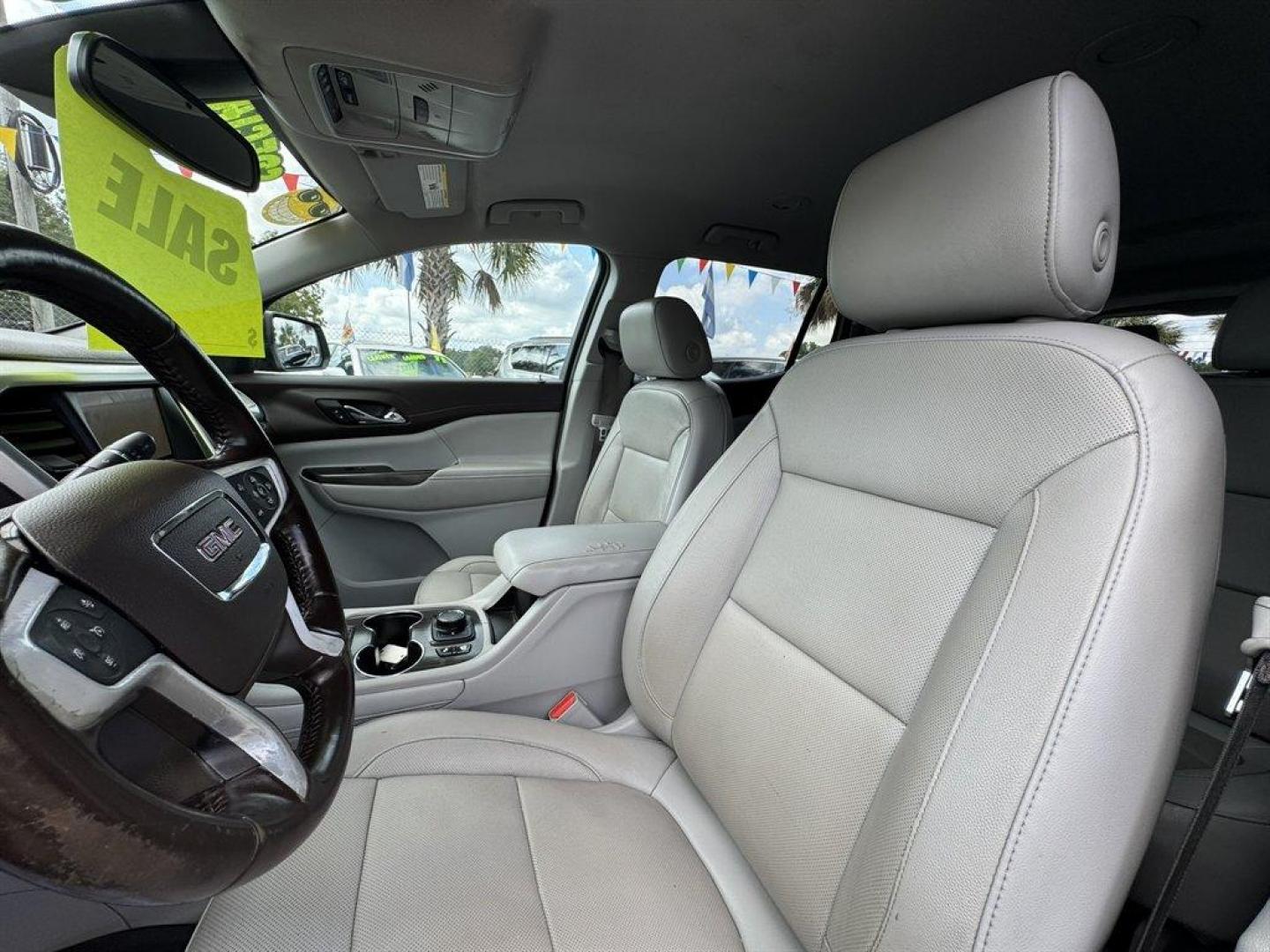 2020 Purple /Grey GMC Acadia (1GKKNMLS6LZ) with an 3.6l V6 DI Dohc 3.6l engine, Automatic transmission, located at 745 East Steele Rd., West Columbia, SC, 29170, (803) 755-9148, 33.927212, -81.148483 - Special Internet Price! 2020 GMC Acadia - Photo#22