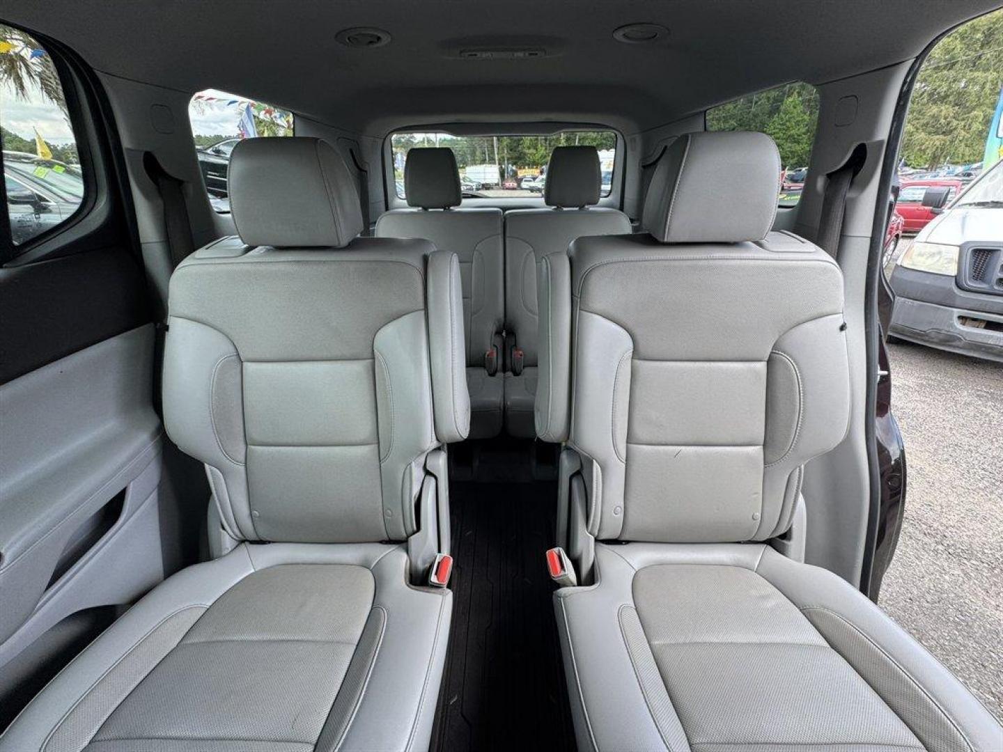 2020 Purple /Grey GMC Acadia (1GKKNMLS6LZ) with an 3.6l V6 DI Dohc 3.6l engine, Automatic transmission, located at 745 East Steele Rd., West Columbia, SC, 29170, (803) 755-9148, 33.927212, -81.148483 - Special Internet Price! 2020 GMC Acadia - Photo#27