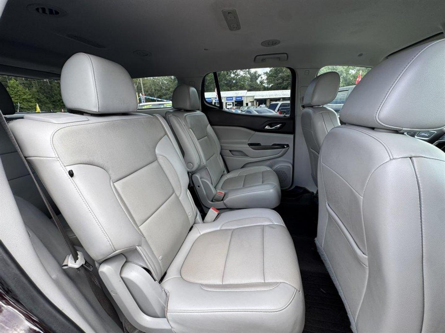 2020 Purple /Grey GMC Acadia (1GKKNMLS6LZ) with an 3.6l V6 DI Dohc 3.6l engine, Automatic transmission, located at 745 East Steele Rd., West Columbia, SC, 29170, (803) 755-9148, 33.927212, -81.148483 - Special Internet Price! 2020 GMC Acadia - Photo#29