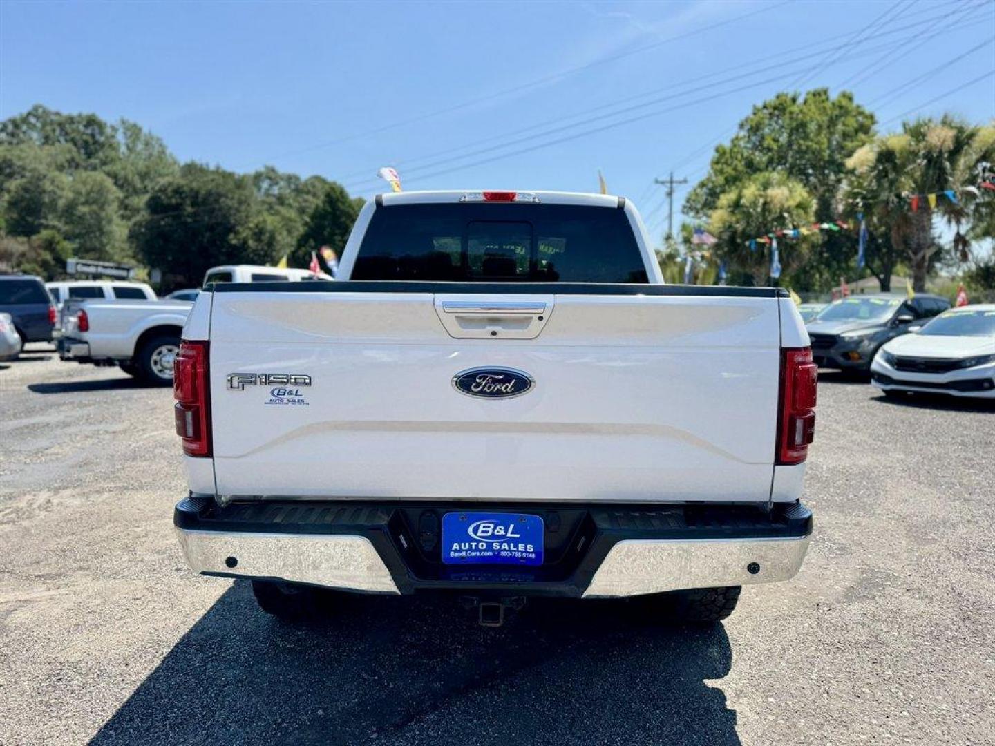 2016 White /Black Ford F150 (1FTEW1EG2GF) with an 3.5l V6 DI T/C Ecoboost 3 engine, Automatic transmission, located at 745 East Steele Rd., West Columbia, SC, 29170, (803) 755-9148, 33.927212, -81.148483 - Special Internet Price! 2016 Ford F150 with AM/FM radio, Bluetooth, Backup camera, Cruise control, Navigation, Panoramic sunroof, Leather interior, Keyless entry, Push to start, Powered front seats, Powered liftgate, Powered windows, Powered door locks, Plus more! - Photo#4