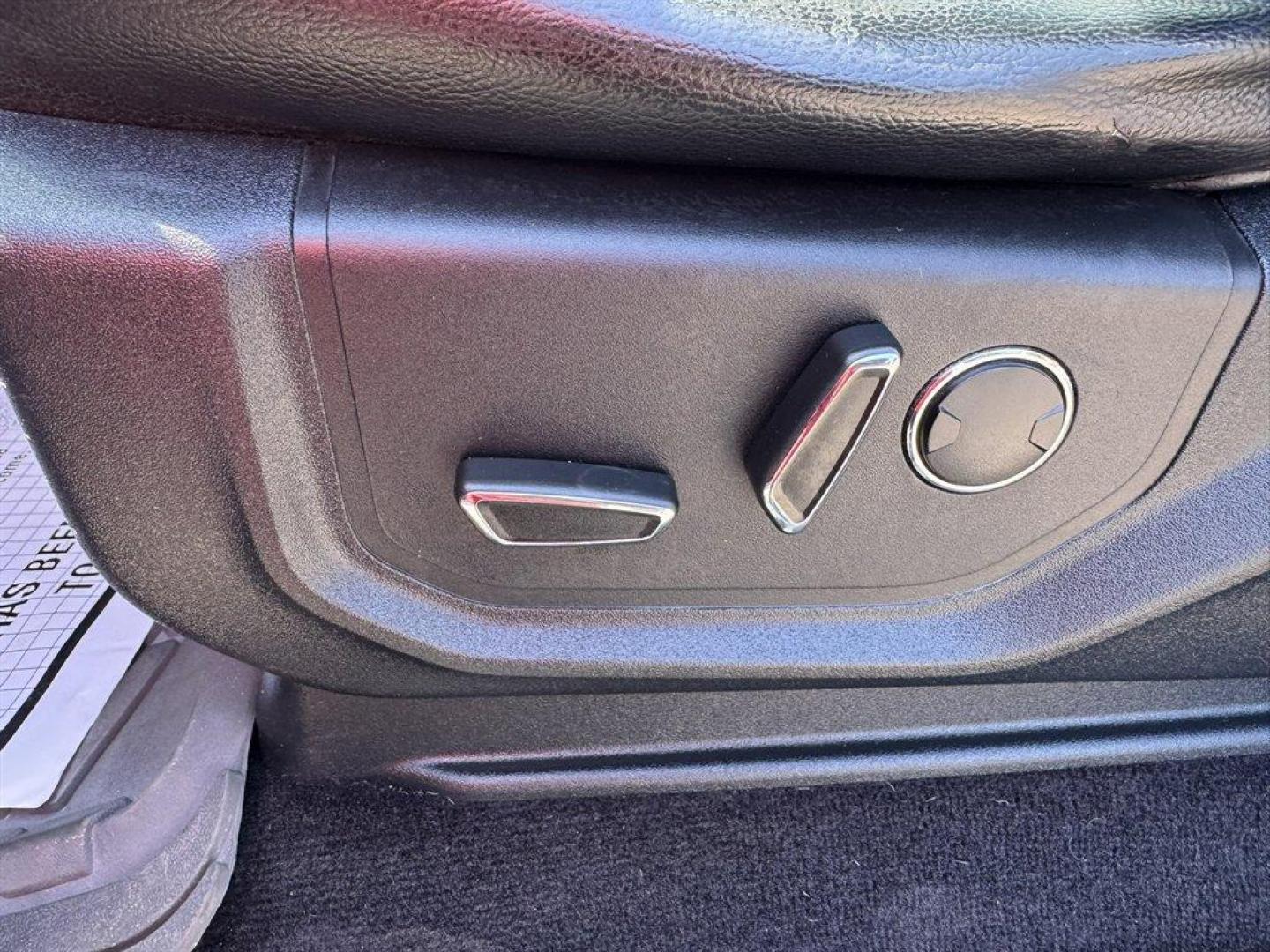 2016 White /Black Ford F150 (1FTEW1EG2GF) with an 3.5l V6 DI T/C Ecoboost 3 engine, Automatic transmission, located at 745 East Steele Rd., West Columbia, SC, 29170, (803) 755-9148, 33.927212, -81.148483 - Special Internet Price! 2016 Ford F150 with AM/FM radio, Bluetooth, Backup camera, Cruise control, Navigation, Panoramic sunroof, Leather interior, Keyless entry, Push to start, Powered front seats, Powered liftgate, Powered windows, Powered door locks, Plus more! - Photo#25