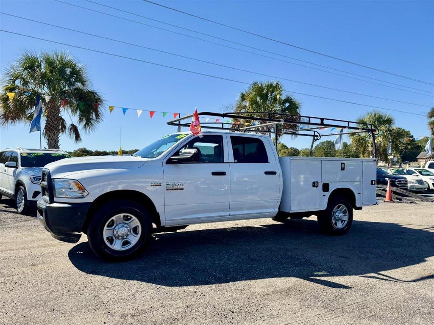 2018 White /Black Ram 2500 (3C7WR4HJ5JG) with an 6.4l V8 Smpi OHC 6.4l engine, Automatic transmission, located at 745 East Steele Rd., West Columbia, SC, 29170, (803) 755-9148, 33.927212, -81.148483 - Special Internet Price! 2018 RAM 2500 - Photo#0