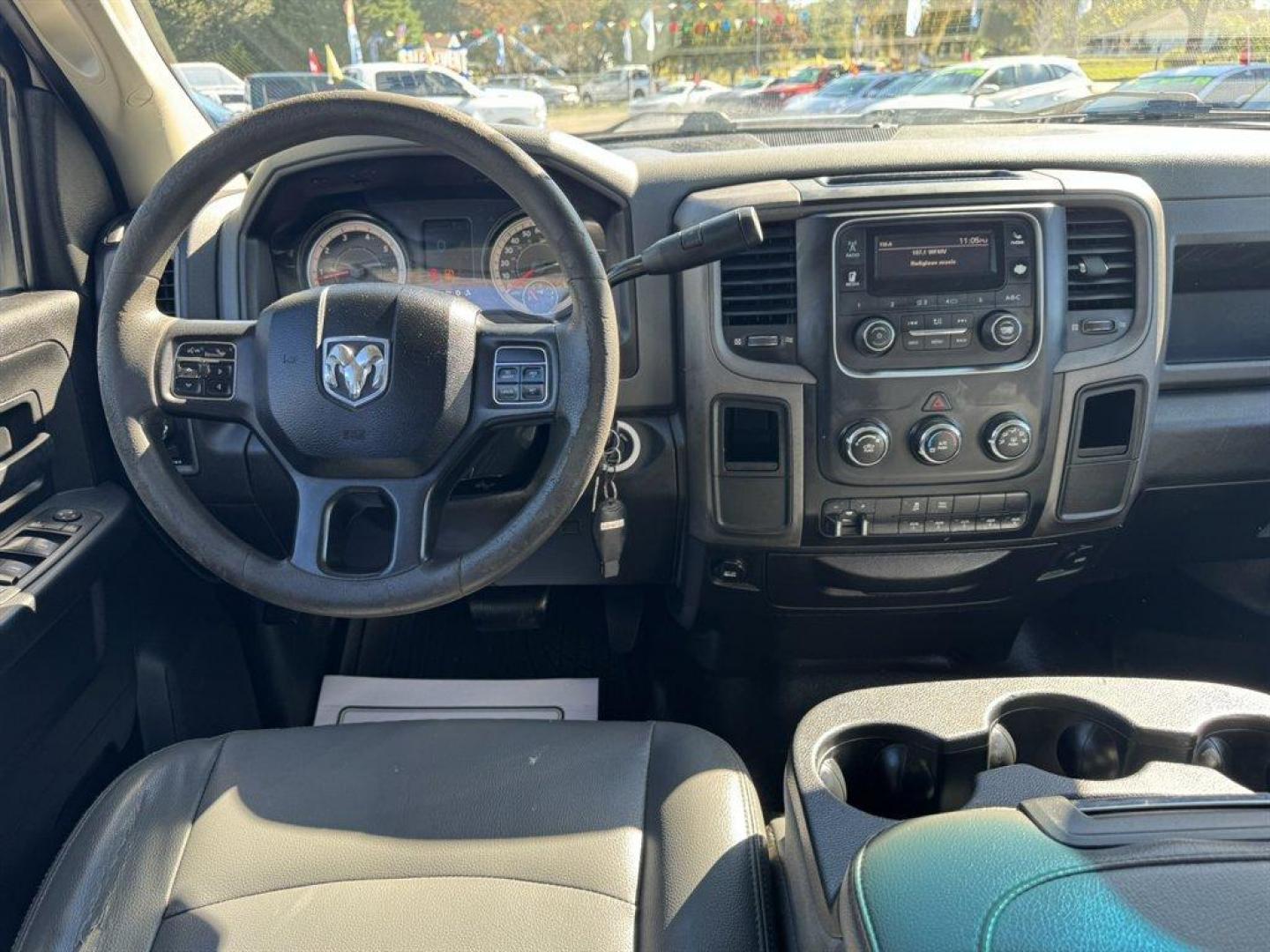2018 White /Black Ram 2500 (3C7WR4HJ5JG) with an 6.4l V8 Smpi OHC 6.4l engine, Automatic transmission, located at 745 East Steele Rd., West Columbia, SC, 29170, (803) 755-9148, 33.927212, -81.148483 - Special Internet Price! 2018 RAM 2500 - Photo#6