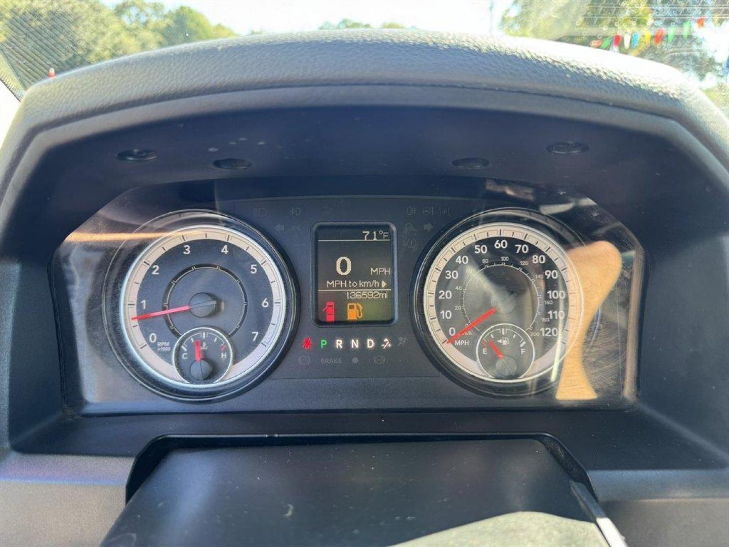 2018 White /Black Ram 2500 (3C7WR4HJ5JG) with an 6.4l V8 Smpi OHC 6.4l engine, Automatic transmission, located at 745 East Steele Rd., West Columbia, SC, 29170, (803) 755-9148, 33.927212, -81.148483 - Special Internet Price! 2018 RAM 2500 - Photo#10