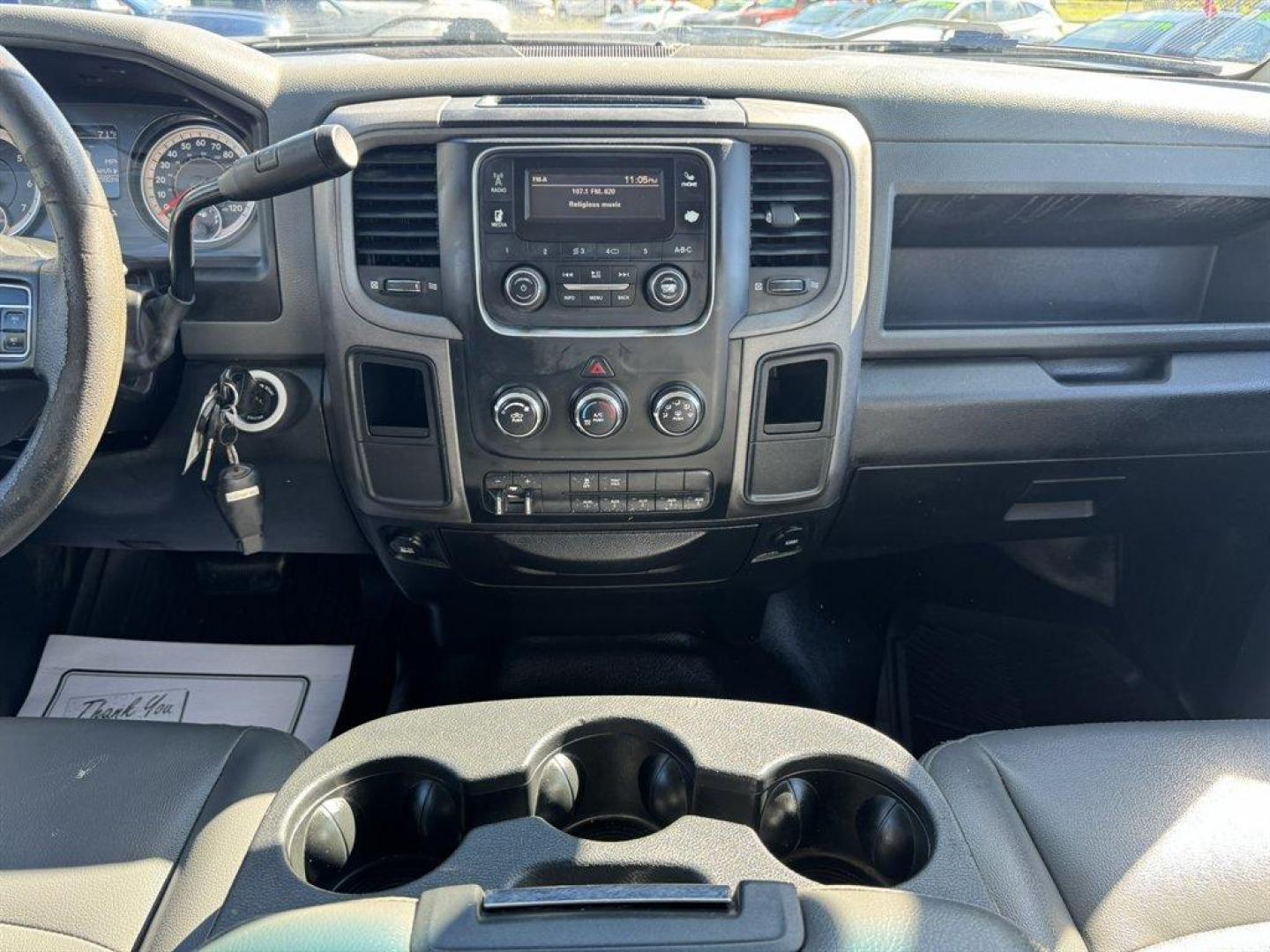 2018 White /Black Ram 2500 (3C7WR4HJ5JG) with an 6.4l V8 Smpi OHC 6.4l engine, Automatic transmission, located at 745 East Steele Rd., West Columbia, SC, 29170, (803) 755-9148, 33.927212, -81.148483 - Special Internet Price! 2018 RAM 2500 - Photo#11