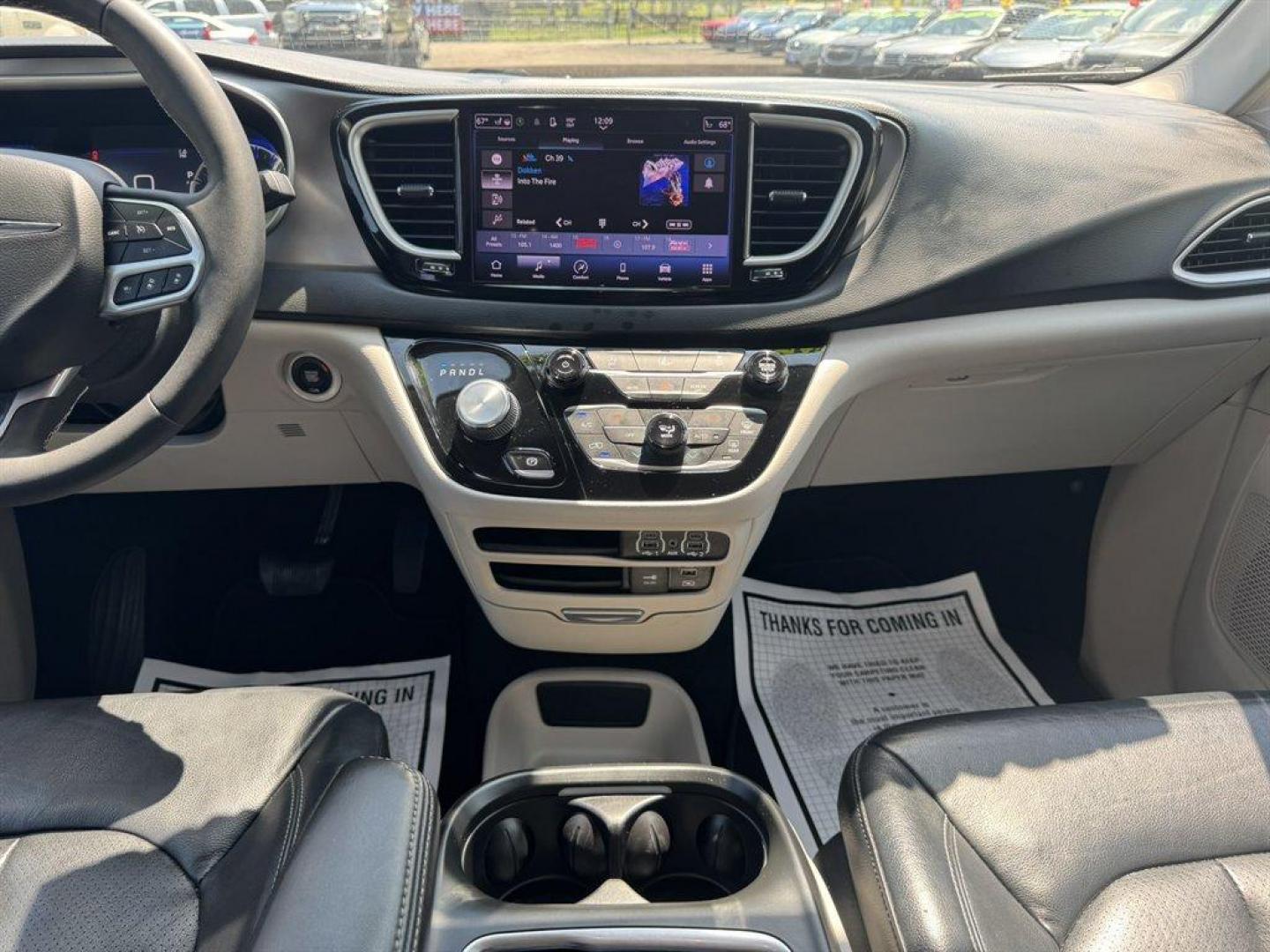 2022 Grey /Black Chrysler Pacifica (2C4RC1BG9NR) with an 3.6l V6 MPI Dohc 3.6l engine, Automatic transmission, located at 745 East Steele Rd., West Columbia, SC, 29170, (803) 755-9148, 33.927212, -81.148483 - Special Internet Price! 2022 Chrysler Pacifica with AM/FM radio, Satilite radio, Backup camera, Keyless entry, Push to start, Cruise control, 3rd row seating, Leather interior, Powered driver seat, Powered liftgate, Powered windows, Powered door locks, Plus more! - Photo#11