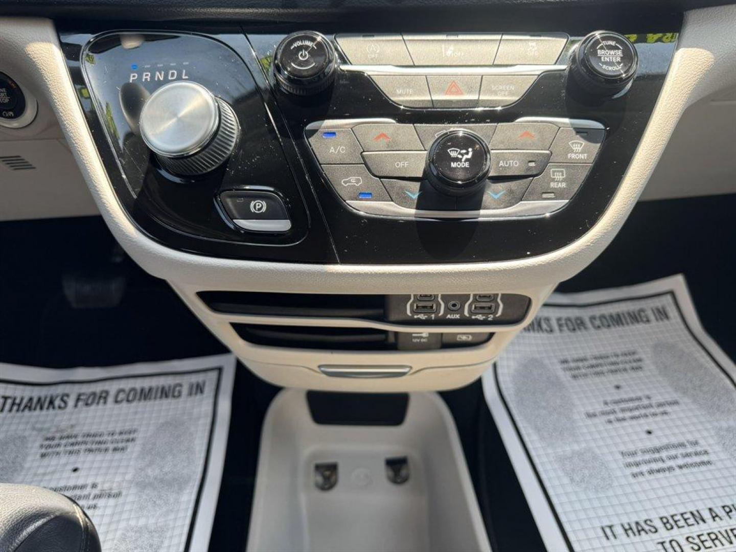 2022 Grey /Black Chrysler Pacifica (2C4RC1BG9NR) with an 3.6l V6 MPI Dohc 3.6l engine, Automatic transmission, located at 745 East Steele Rd., West Columbia, SC, 29170, (803) 755-9148, 33.927212, -81.148483 - Special Internet Price! 2022 Chrysler Pacifica with AM/FM radio, Satilite radio, Backup camera, Keyless entry, Push to start, Cruise control, 3rd row seating, Leather interior, Powered driver seat, Powered liftgate, Powered windows, Powered door locks, Plus more! - Photo#15