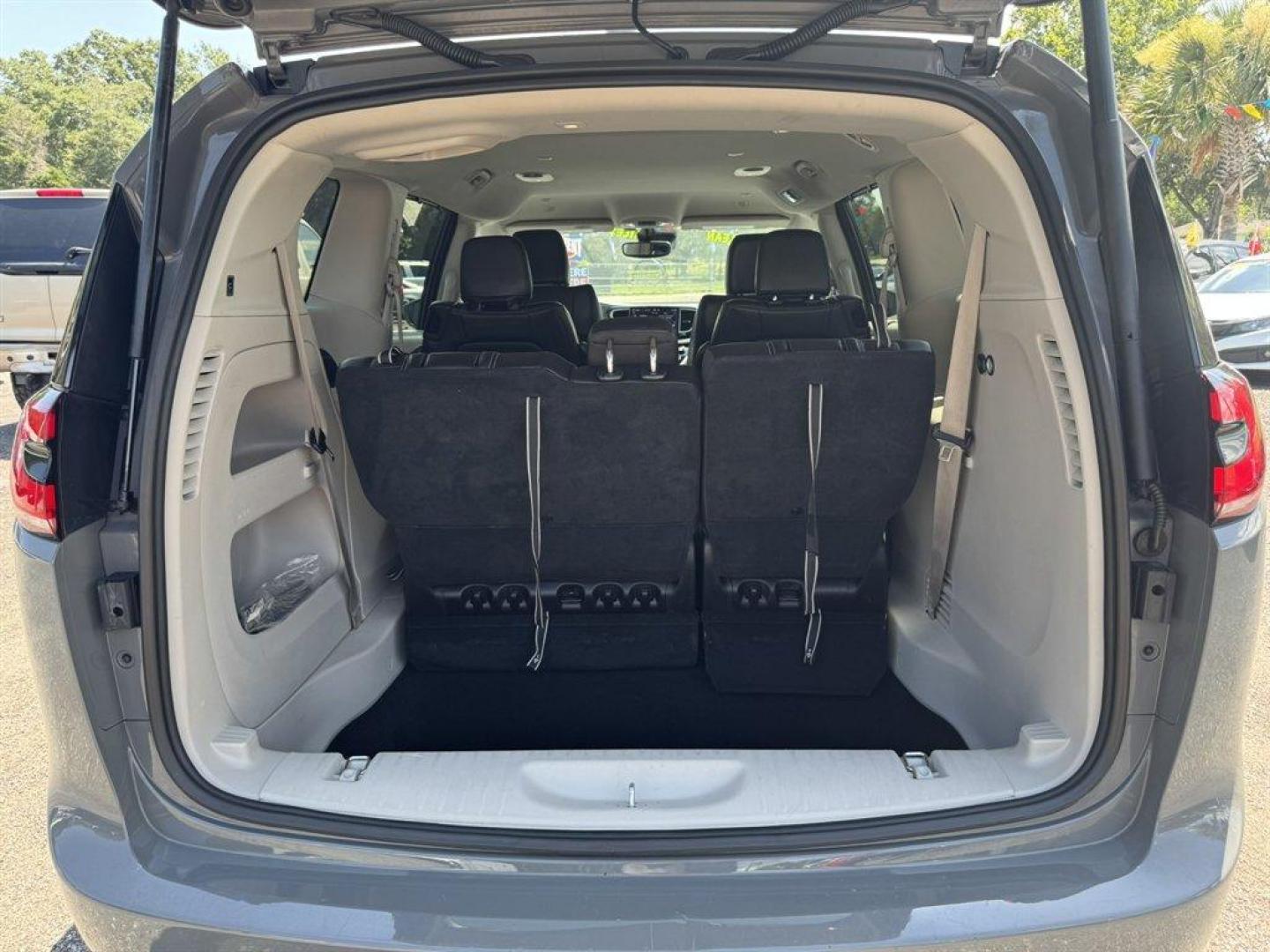 2022 Grey /Black Chrysler Pacifica (2C4RC1BG9NR) with an 3.6l V6 MPI Dohc 3.6l engine, Automatic transmission, located at 745 East Steele Rd., West Columbia, SC, 29170, (803) 755-9148, 33.927212, -81.148483 - Special Internet Price! 2022 Chrysler Pacifica with AM/FM radio, Satilite radio, Backup camera, Keyless entry, Push to start, Cruise control, 3rd row seating, Leather interior, Powered driver seat, Powered liftgate, Powered windows, Powered door locks, Plus more! - Photo#28