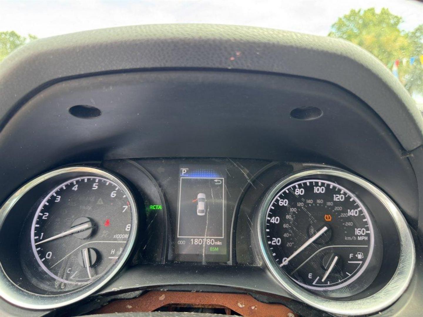 2018 Red /Tan Toyota Camry (4T1B11HK2JU) with an 2.5l I-4 DI Dohc 2.5l engine, Automatic transmission, located at 745 East Steele Rd., West Columbia, SC, 29170, (803) 755-9148, 33.927212, -81.148483 - Special Internet Price! 2018 Toyota Camry with AM/FM radio, Bluetooth, Backup camera, Cruise control, Cloth interior, Push to start, Keyless entry, Powered windows, Powered door locks, Plus more! - Photo#10