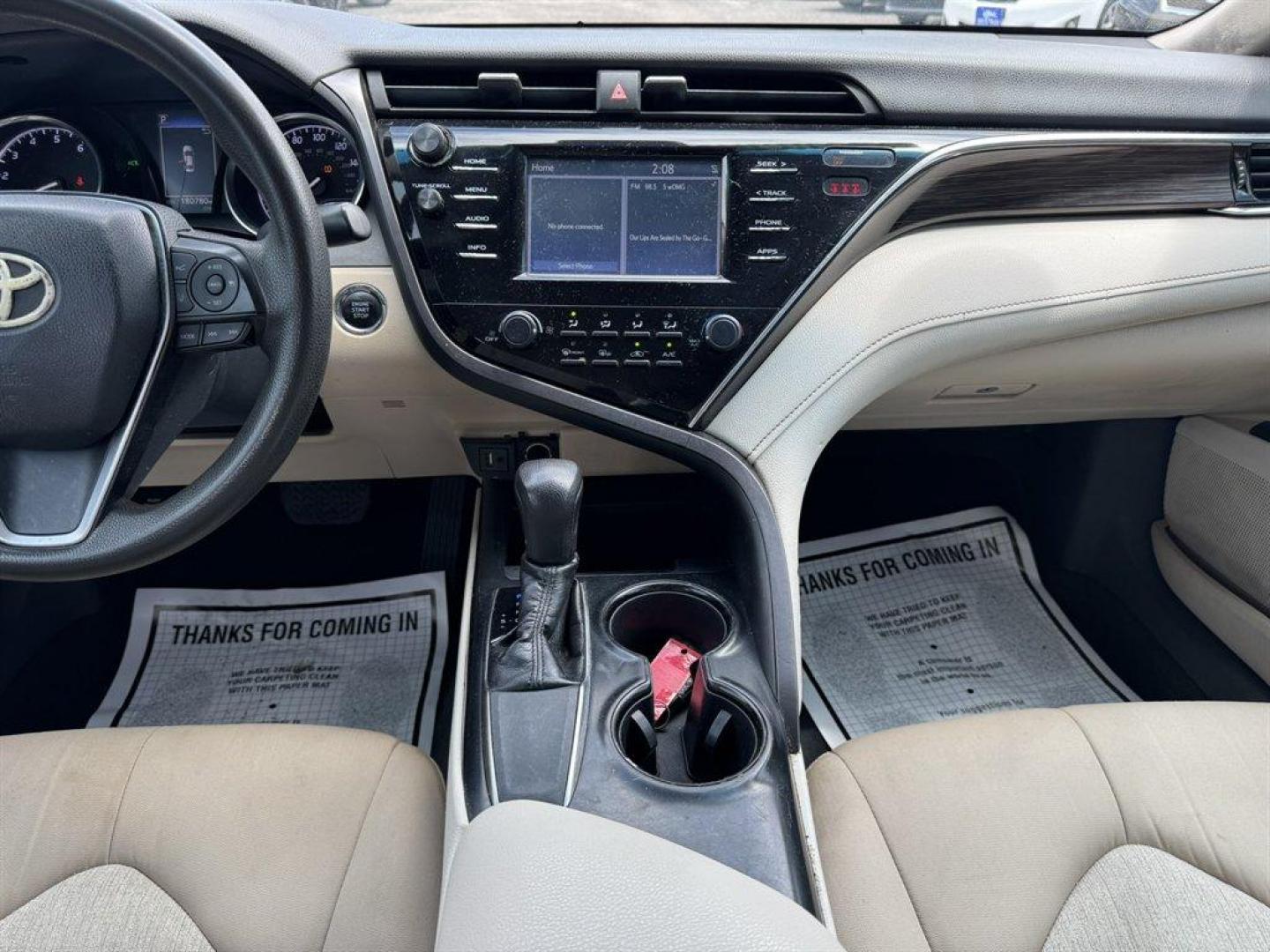 2018 Red /Tan Toyota Camry (4T1B11HK2JU) with an 2.5l I-4 DI Dohc 2.5l engine, Automatic transmission, located at 745 East Steele Rd., West Columbia, SC, 29170, (803) 755-9148, 33.927212, -81.148483 - Special Internet Price! 2018 Toyota Camry with AM/FM radio, Bluetooth, Backup camera, Cruise control, Cloth interior, Push to start, Keyless entry, Powered windows, Powered door locks, Plus more! - Photo#11