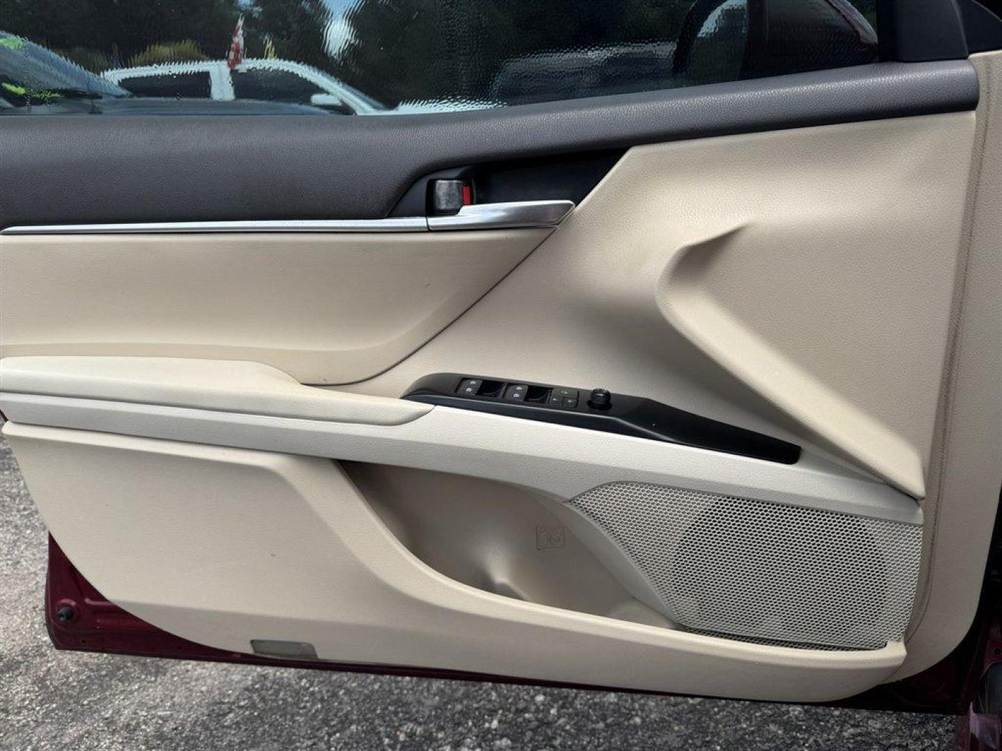 2018 Red /Tan Toyota Camry (4T1B11HK2JU) with an 2.5l I-4 DI Dohc 2.5l engine, Automatic transmission, located at 745 East Steele Rd., West Columbia, SC, 29170, (803) 755-9148, 33.927212, -81.148483 - Special Internet Price! 2018 Toyota Camry with AM/FM radio, Bluetooth, Backup camera, Cruise control, Cloth interior, Push to start, Keyless entry, Powered windows, Powered door locks, Plus more! - Photo#17