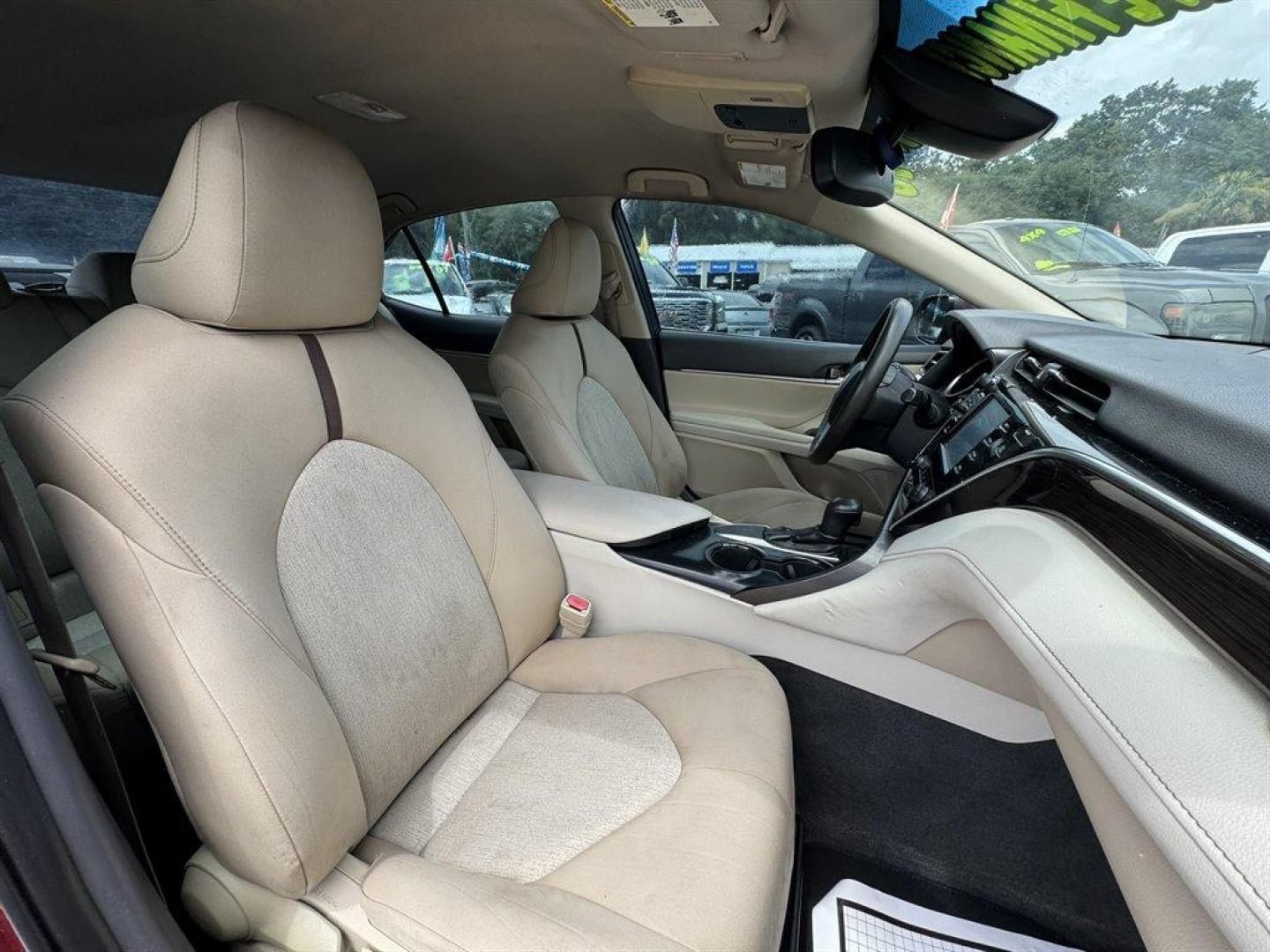 2018 Red /Tan Toyota Camry (4T1B11HK2JU) with an 2.5l I-4 DI Dohc 2.5l engine, Automatic transmission, located at 745 East Steele Rd., West Columbia, SC, 29170, (803) 755-9148, 33.927212, -81.148483 - Special Internet Price! 2018 Toyota Camry with AM/FM radio, Bluetooth, Backup camera, Cruise control, Cloth interior, Push to start, Keyless entry, Powered windows, Powered door locks, Plus more! - Photo#26