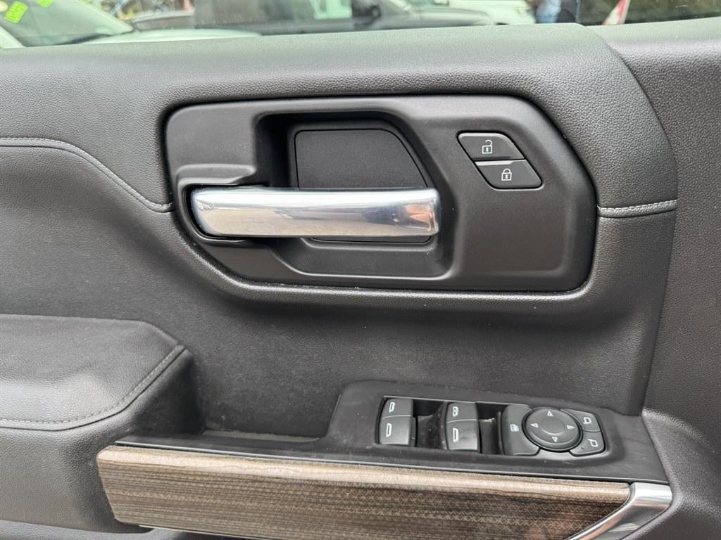 2020 Black /Black Chevrolet Silverado 1500 (3GCUYEED3LG) with an 5.3l V8 DI DYN Fuel Mgmt engine, Automatic transmission, located at 745 East Steele Rd., West Columbia, SC, 29170, (803) 755-9148, 33.927212, -81.148483- Photo#20
