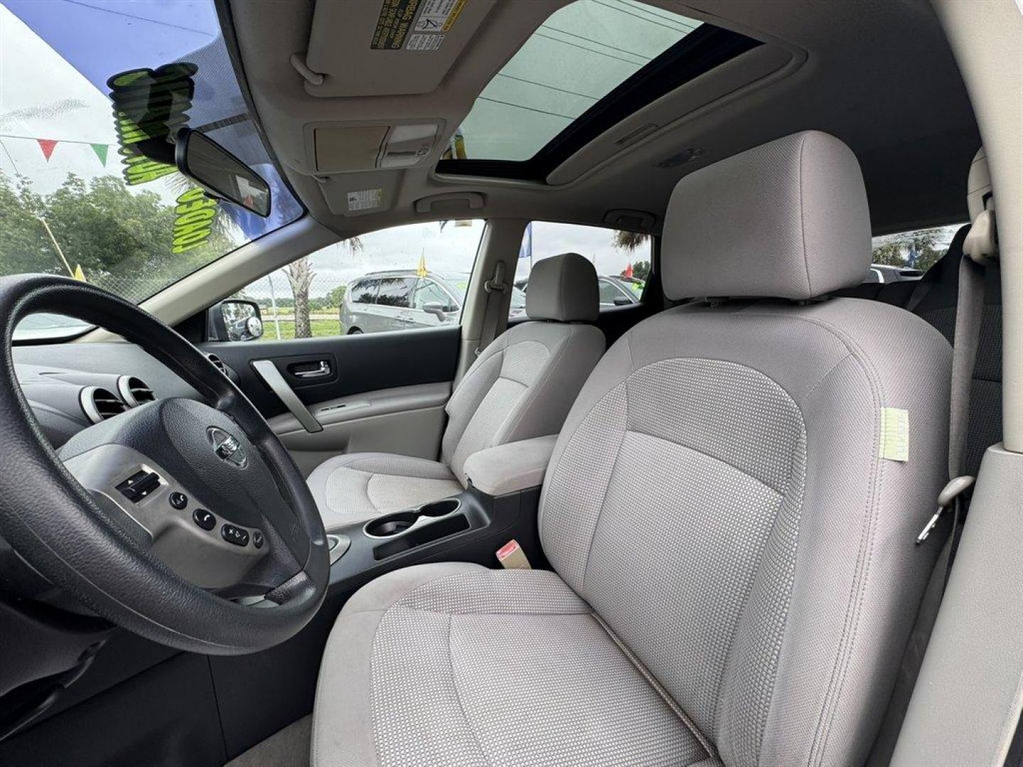 2011 Silver /Grey Nissan Rogue (JN8AS5MT7BW) with an 2.5l I-4 MPI Dohc 2.5l engine, Automatic transmission, located at 745 East Steele Rd., West Columbia, SC, 29170, (803) 755-9148, 33.927212, -81.148483 - Special Internet Price! 2011 Nissan Rogue with AM/FM radio, Backup camera, Navigation, Cruise control, Keyless entry, Cloth interior, Powered windows, Powered door locks, Plus more! - Photo#17