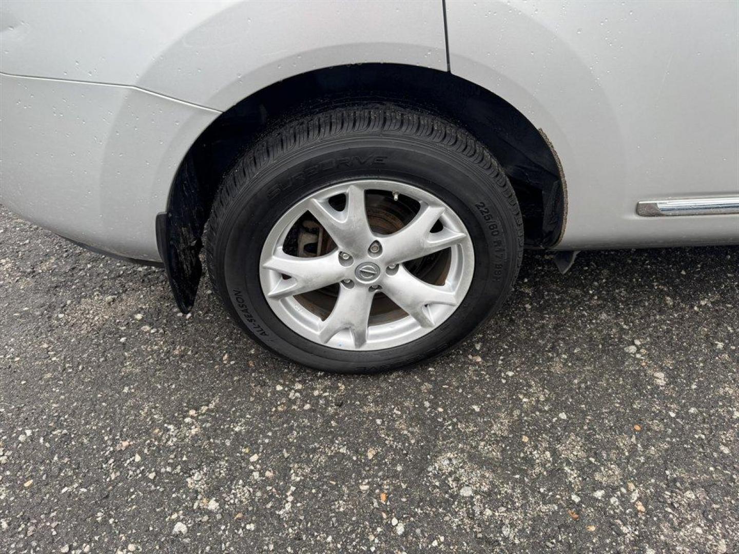 2011 Silver /Grey Nissan Rogue (JN8AS5MT7BW) with an 2.5l I-4 MPI Dohc 2.5l engine, Automatic transmission, located at 745 East Steele Rd., West Columbia, SC, 29170, (803) 755-9148, 33.927212, -81.148483 - Special Internet Price! 2011 Nissan Rogue with AM/FM radio, Backup camera, Navigation, Cruise control, Keyless entry, Cloth interior, Powered windows, Powered door locks, Plus more! - Photo#27