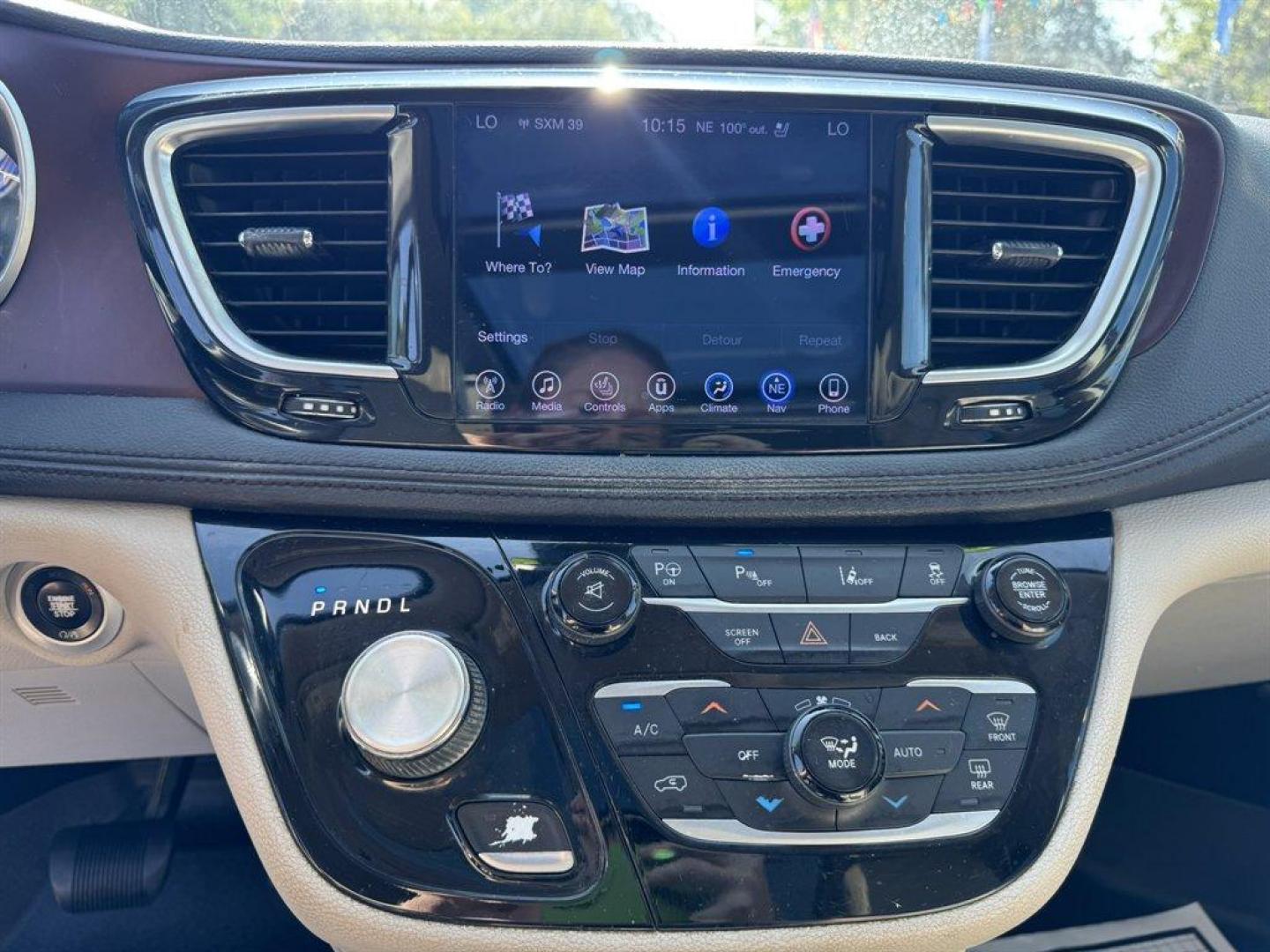 2017 Blue /Grey Chrysler Pacifica (2C4RC1GG5HR) with an 3.6l V6 MPI Dohc 3.6l engine, Automatic transmission, located at 745 East Steele Rd., West Columbia, SC, 29170, (803) 755-9148, 33.927212, -81.148483 - Special Internet Price! 2017 Chrysler Pacifica with AM/FM radio, Backup camera, Navigation, Sunroof, Moonroof, 3rd row seating, Leather interior, Keyless entry, Push to start, Powered liftgate, Powered windows, Powered door locks, Plus more! - Photo#15