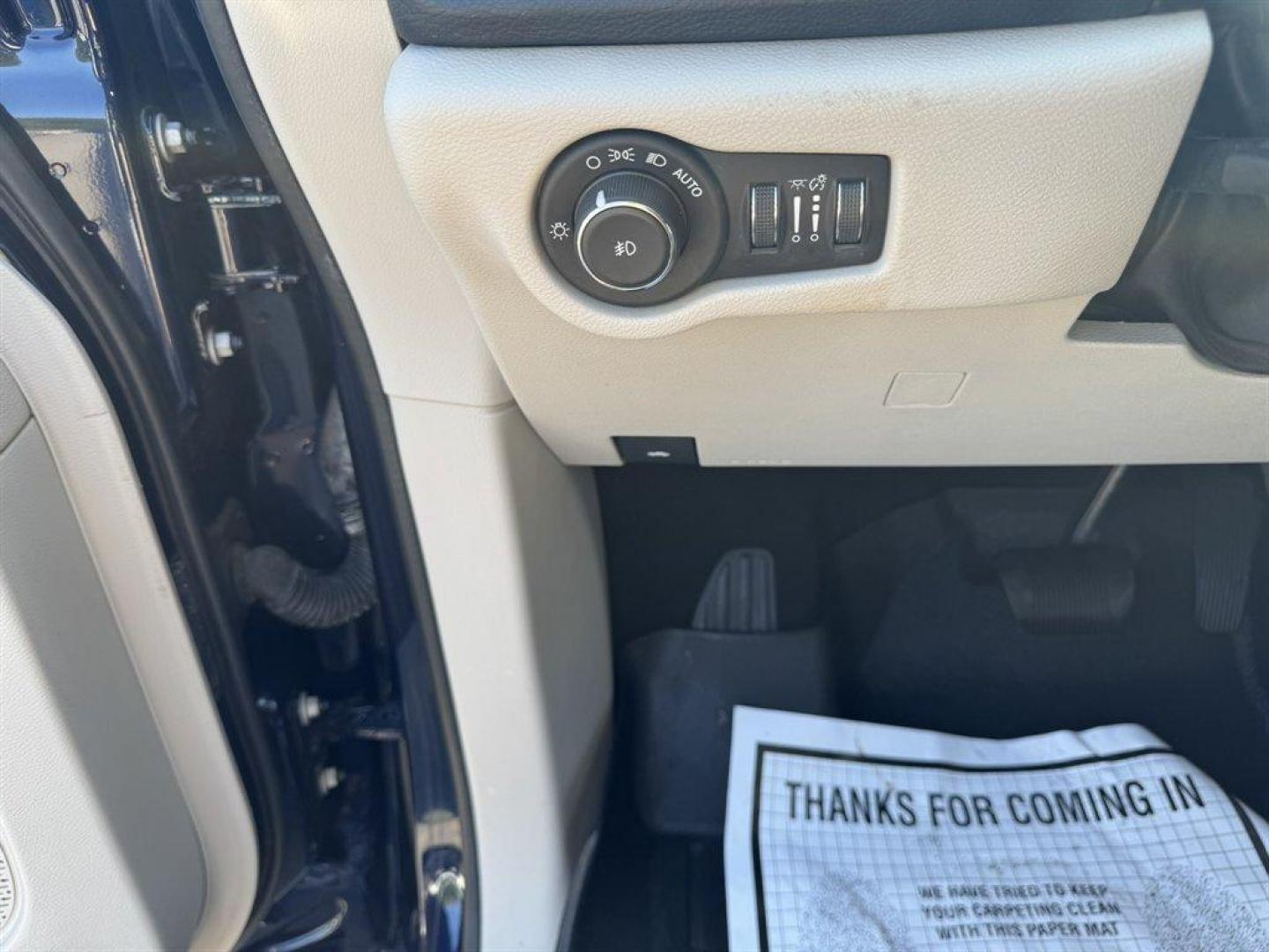 2017 Blue /Grey Chrysler Pacifica (2C4RC1GG5HR) with an 3.6l V6 MPI Dohc 3.6l engine, Automatic transmission, located at 745 East Steele Rd., West Columbia, SC, 29170, (803) 755-9148, 33.927212, -81.148483 - Special Internet Price! 2017 Chrysler Pacifica with AM/FM radio, Backup camera, Navigation, Sunroof, Moonroof, 3rd row seating, Leather interior, Keyless entry, Push to start, Powered liftgate, Powered windows, Powered door locks, Plus more! - Photo#24