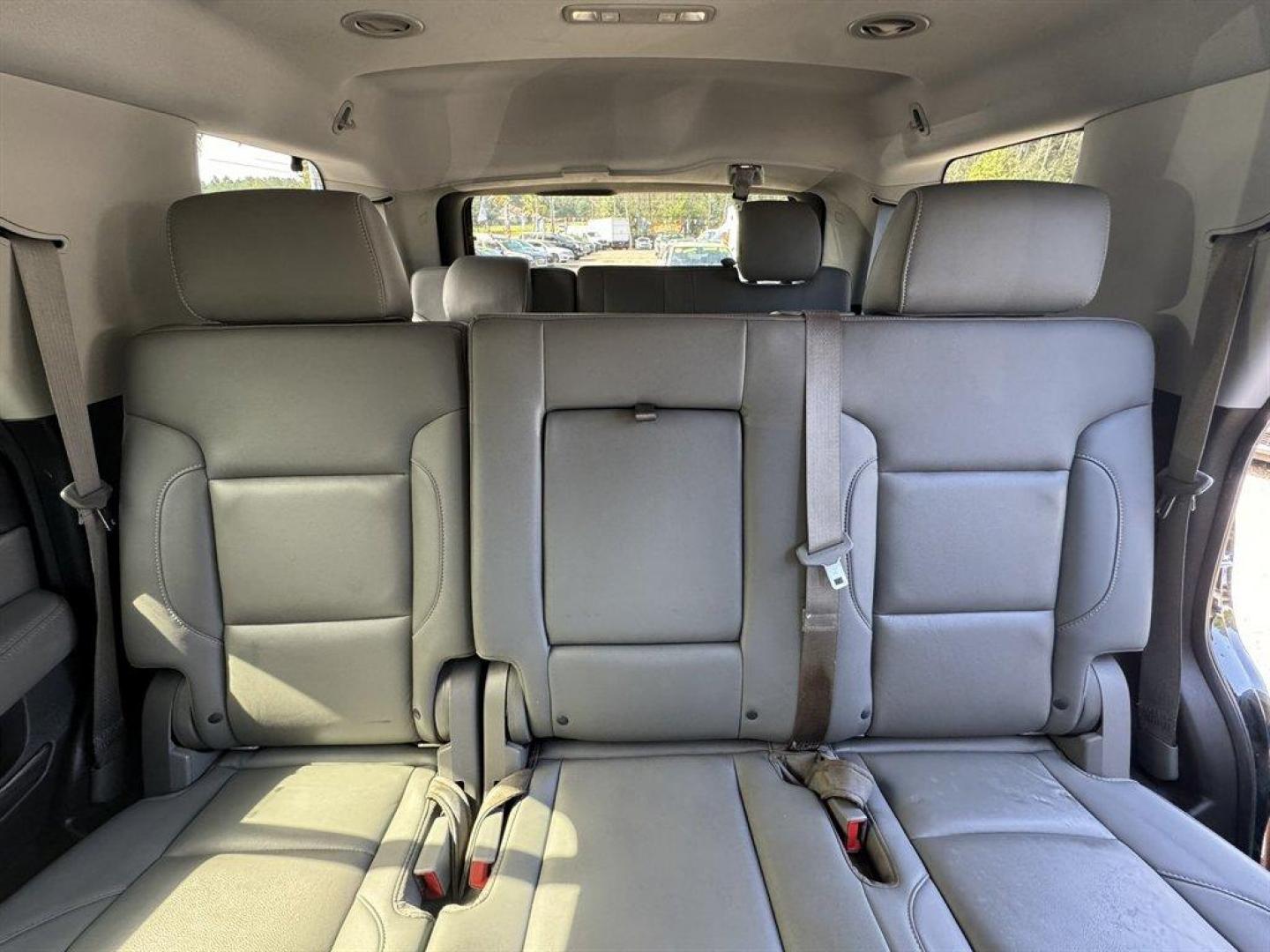 2015 Black /Black Chevrolet Tahoe (1GNSKBKC3FR) with an 5.3l V8 DI VVT Flex 5.3l engine, Automatic transmission, located at 745 East Steele Rd., West Columbia, SC, 29170, (803) 755-9148, 33.927212, -81.148483 - Special Internet Price! 2015 Chevrolet Tahoe - Photo#24