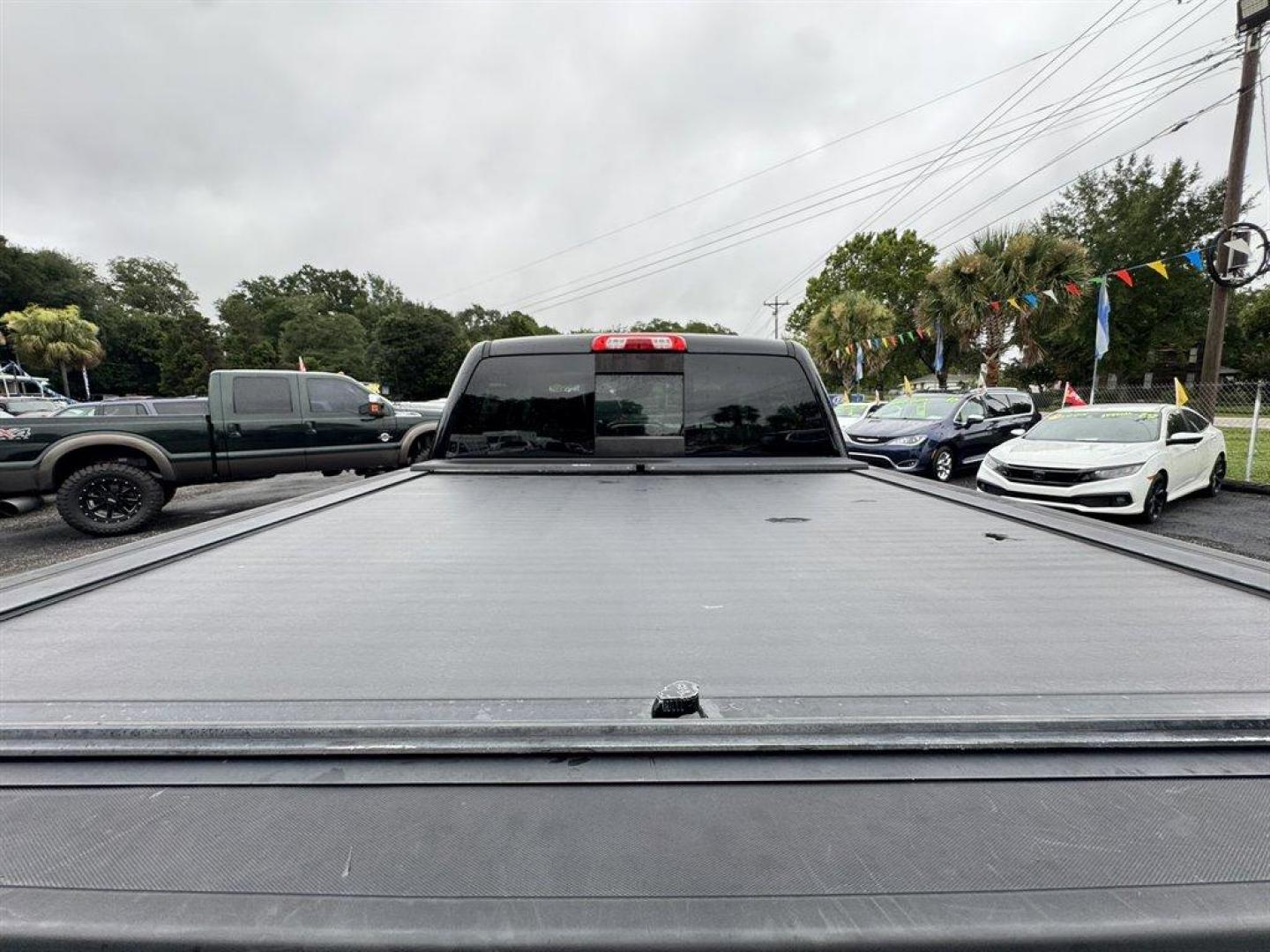 2015 Black /Black GMC Sierra 1500 (3GTU2WEJ9FG) with an 6.2l V8 DI VVT Flex 6.2l engine, Automatic transmission, located at 745 East Steele Rd., West Columbia, SC, 29170, (803) 755-9148, 33.927212, -81.148483 - Special Internet Price! 2015 GMC Sierra 1500 with AM/FM radio, Bluetooth, Backup camera, Navigation, Leather interior, Sunroof, Keyless entry, Powered driver seat, Heated front seats, Powered windows, Powered door locks, Plus more! - Photo#32