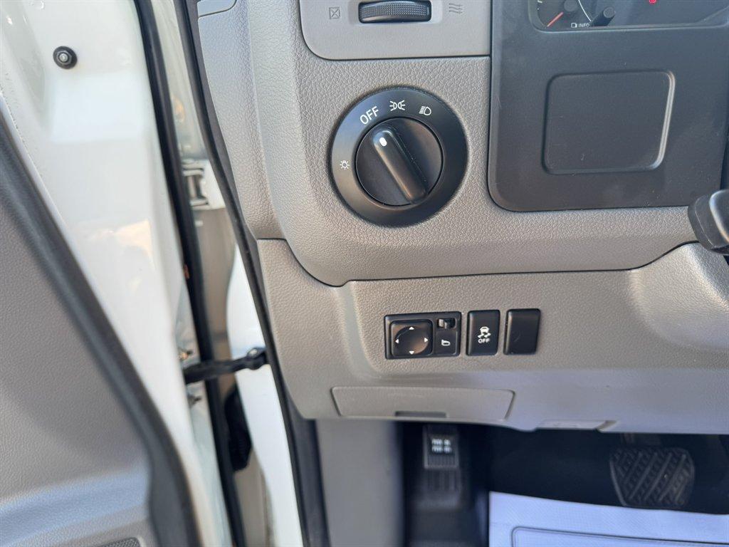 2014 White /Grey Nissan NV 2500 (1N6BF0LY5EN) with an 4.0l V6 MPI Dohc 4.0l engine, Automatic transmission, located at 745 East Steele Rd., West Columbia, SC, 29170, (803) 755-9148, 33.927212, -81.148483 - Special Internet Price! 2014 Nissan NV2500 - Photo#12