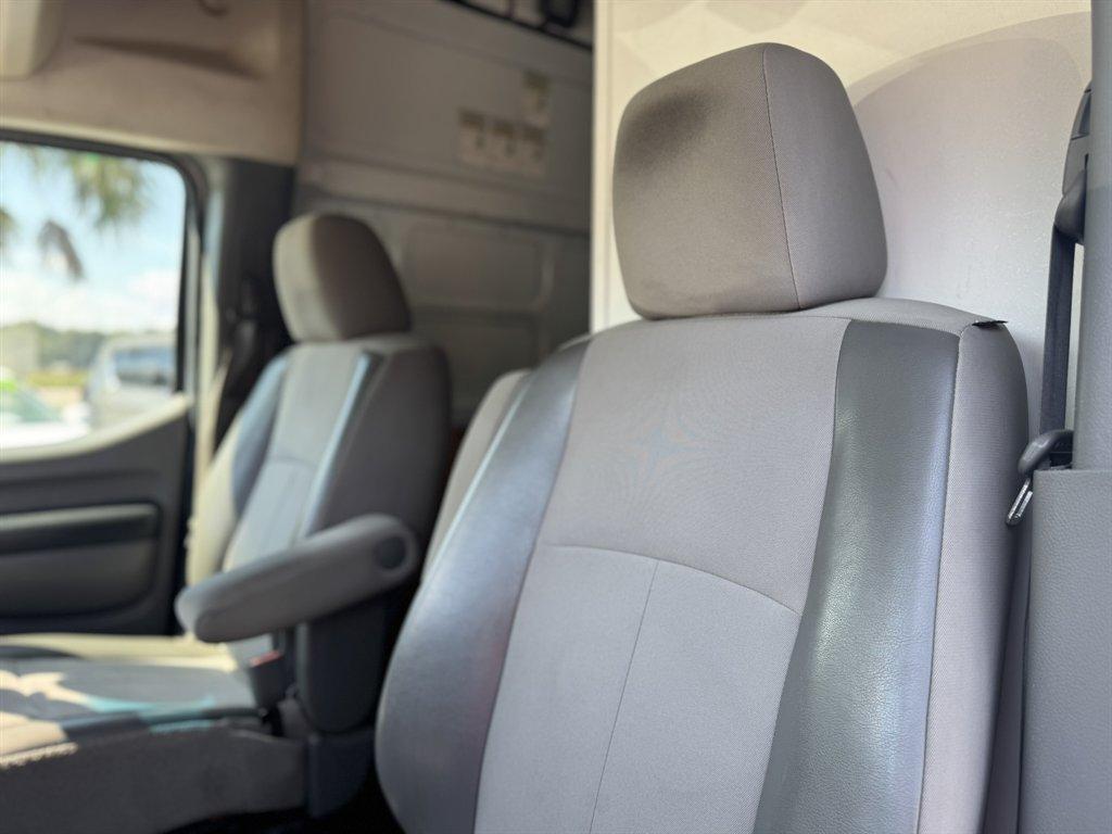 2014 White /Grey Nissan NV 2500 (1N6BF0LY5EN) with an 4.0l V6 MPI Dohc 4.0l engine, Automatic transmission, located at 745 East Steele Rd., West Columbia, SC, 29170, (803) 755-9148, 33.927212, -81.148483 - Special Internet Price! 2014 Nissan NV2500 - Photo#15
