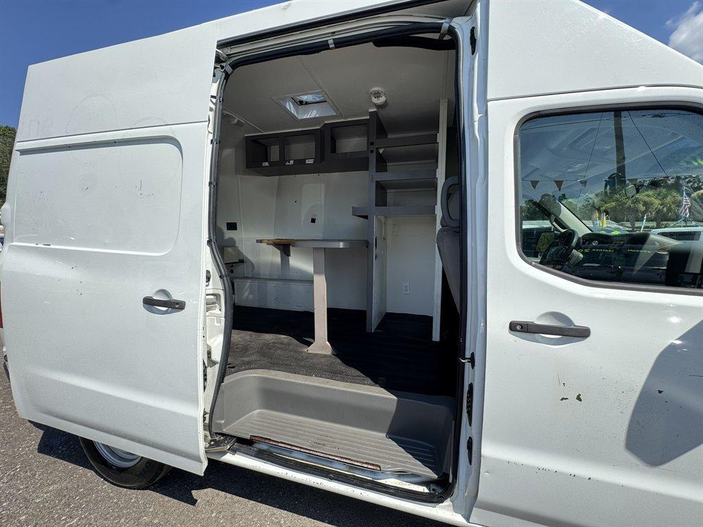 2014 White /Grey Nissan NV 2500 (1N6BF0LY5EN) with an 4.0l V6 MPI Dohc 4.0l engine, Automatic transmission, located at 745 East Steele Rd., West Columbia, SC, 29170, (803) 755-9148, 33.927212, -81.148483 - Special Internet Price! 2014 Nissan NV2500 - Photo#18
