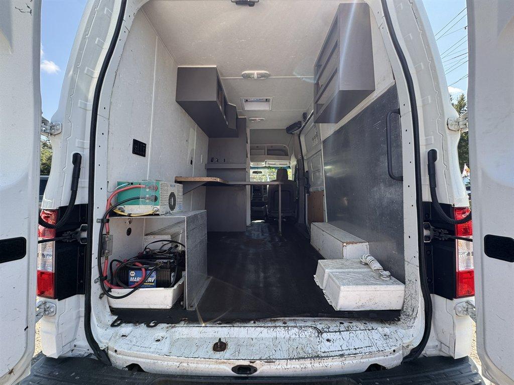 2014 White /Grey Nissan NV 2500 (1N6BF0LY5EN) with an 4.0l V6 MPI Dohc 4.0l engine, Automatic transmission, located at 745 East Steele Rd., West Columbia, SC, 29170, (803) 755-9148, 33.927212, -81.148483 - Special Internet Price! 2014 Nissan NV2500 - Photo#20