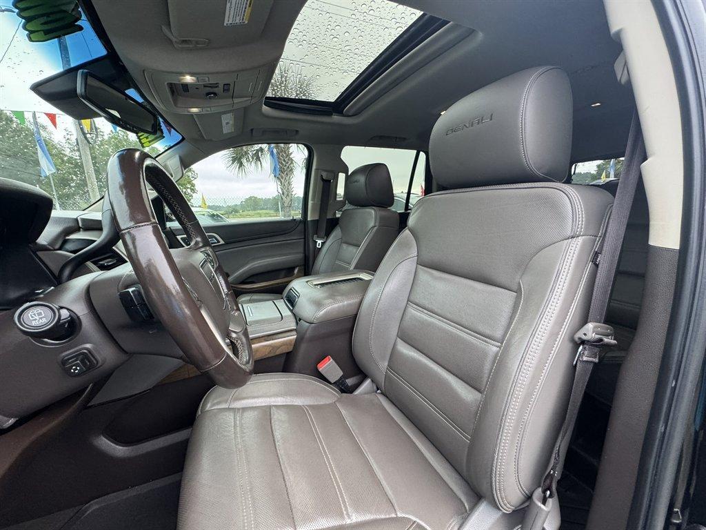 2020 Black /Black GMC Yukon (1GKS1CKJ0LR) with an 6.2l V8 DI VVT Flex 6.2l engine, Automatic transmission, located at 745 East Steele Rd., West Columbia, SC, 29170, (803) 755-9148, 33.927212, -81.148483 - Special Internet Price! 2020 GMC Yukon with AM/FM radio, Bluetooth, Backup camera, Navigation, Sunroof, Keyless entry, Push to start, Cruise control, Leather interior, 3rd row seating, Rear entertainment, Powered liftgate, Powered windows, Powered door locks, Plus more! - Photo#21