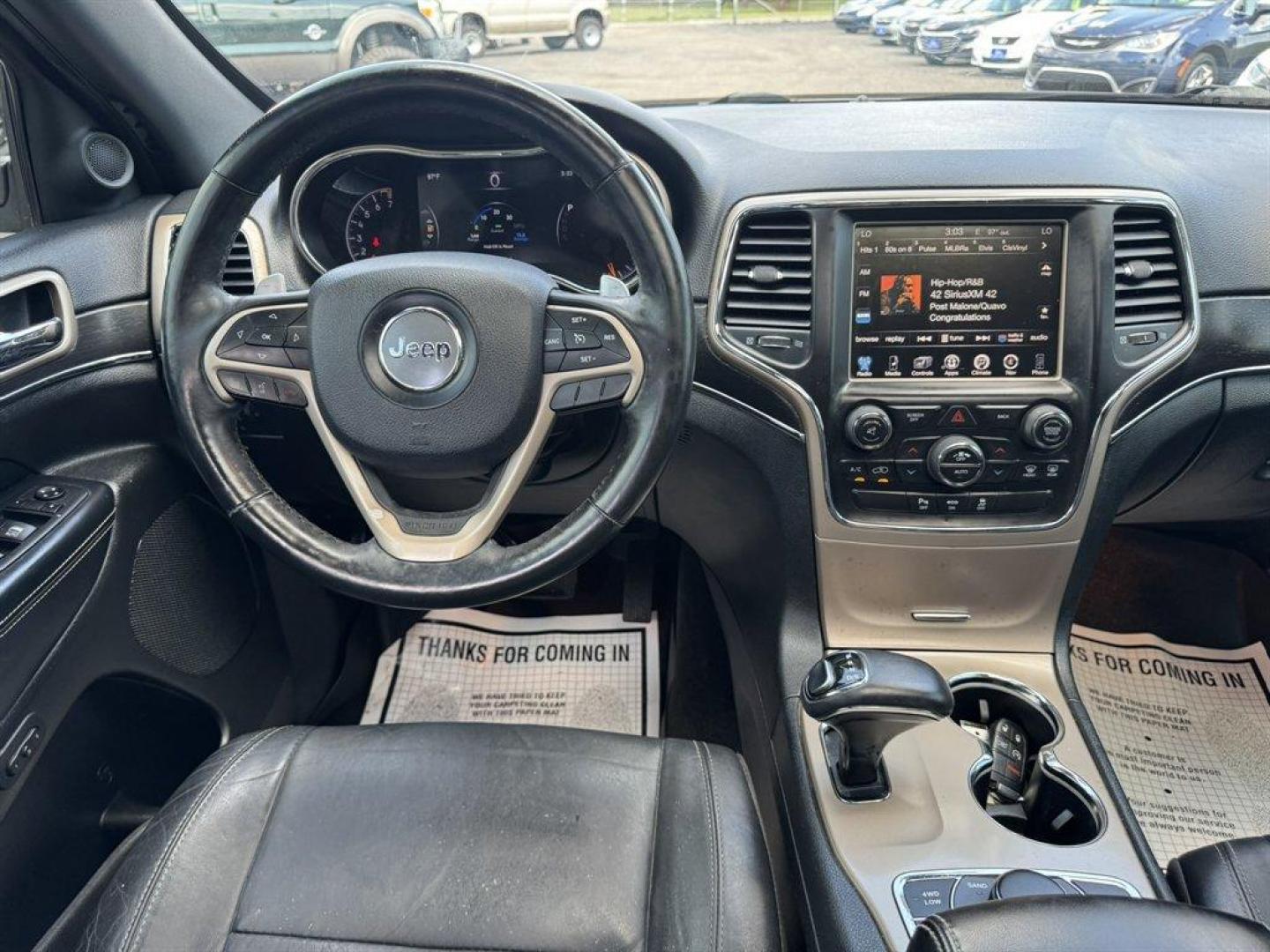 2015 White /Black Jeep Grand Cherokee (1C4RJFBG0FC) with an 3.6l V6 MPI Dohc VVT Flex engine, Automatic transmission, located at 745 East Steele Rd., West Columbia, SC, 29170, (803) 755-9148, 33.927212, -81.148483 - Special Internet Price! 2015 Jeep Grand Cherokee with AM/FM radio, Bluetooth, Backup camera, Navigation, Cruise control, Leather interior, Powered driver seat, 4x4, Push to start, Keyless entry, Powered windows, Powered door locks, Plus more! - Photo#6