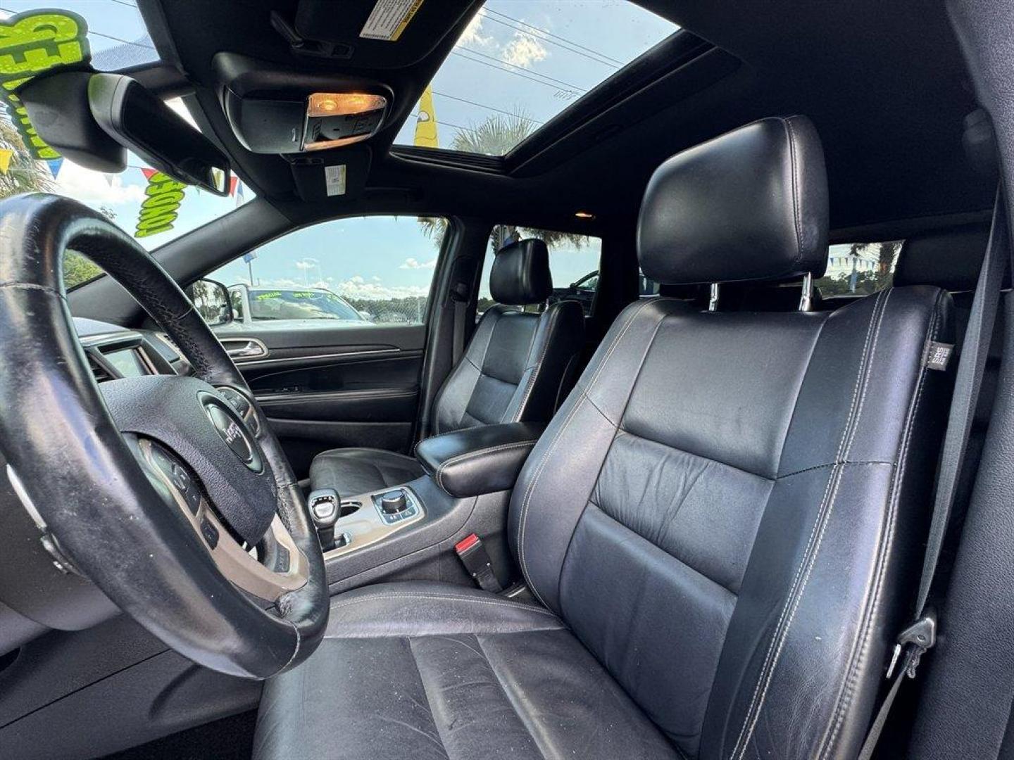 2015 White /Black Jeep Grand Cherokee (1C4RJFBG0FC) with an 3.6l V6 MPI Dohc VVT Flex engine, Automatic transmission, located at 745 East Steele Rd., West Columbia, SC, 29170, (803) 755-9148, 33.927212, -81.148483 - Special Internet Price! 2015 Jeep Grand Cherokee with AM/FM radio, Bluetooth, Backup camera, Navigation, Cruise control, Leather interior, Powered driver seat, 4x4, Push to start, Keyless entry, Powered windows, Powered door locks, Plus more! - Photo#21
