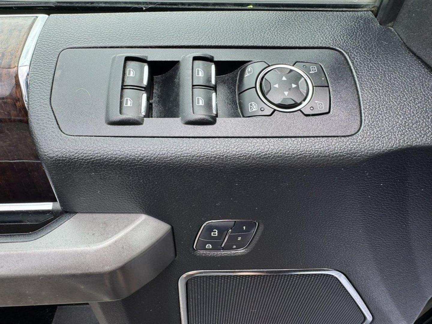 2015 Grey /Black Ford F150 (1FTEW1CF4FF) with an 5.0l V8 Smpi Dohc Flex 5. engine, Automatic transmission, located at 745 East Steele Rd., West Columbia, SC, 29170, (803) 755-9148, 33.927212, -81.148483 - Special Internet Price! 2015 Ford F150 - Photo#22