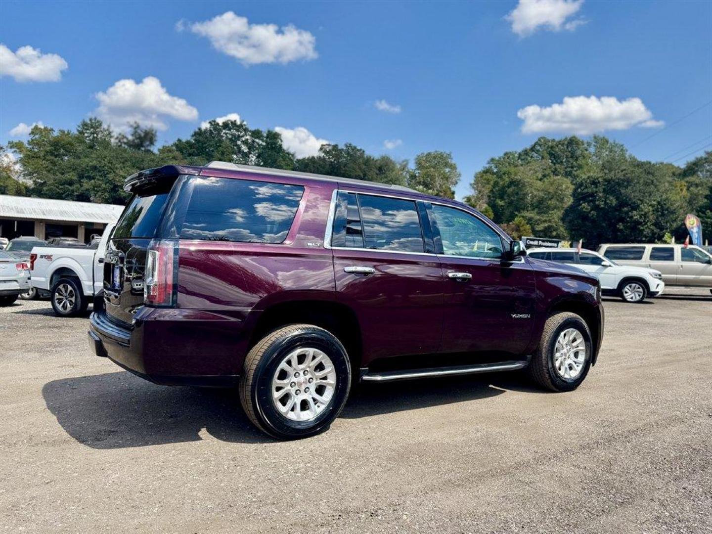 2017 Purple /Taupe GMC Yukon (1GKS2BKCXHR) with an 5.3l V8 DI OHV GAS 5.3l engine, Automatic transmission, located at 745 East Steele Rd., West Columbia, SC, 29170, (803) 755-9148, 33.927212, -81.148483 - Special Internet Price! 2017 GMC Yukon! - Photo#3