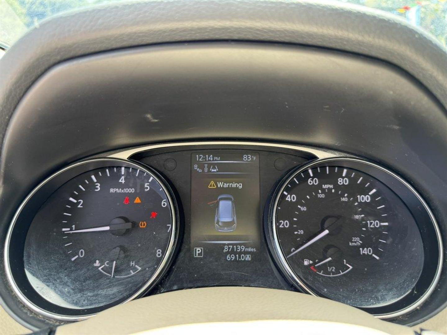 2015 Blue /Grey Nissan Rogue (5N1AT2MT1FC) with an 2.5l I-4 MPI Dohc 2.5l engine, Automatic transmission, located at 745 East Steele Rd., West Columbia, SC, 29170, (803) 755-9148, 33.927212, -81.148483 - Special Internet Price! 2015 Nissan Rogue with AM/FM radio, Backup camera, Navigation, Cruise control, Keyless entry, Push to start, Leather interior, Panoramic sunroof, Powered driver seat, Powered liftgate, Powered windows, Powered door locks, Plus more! - Photo#9