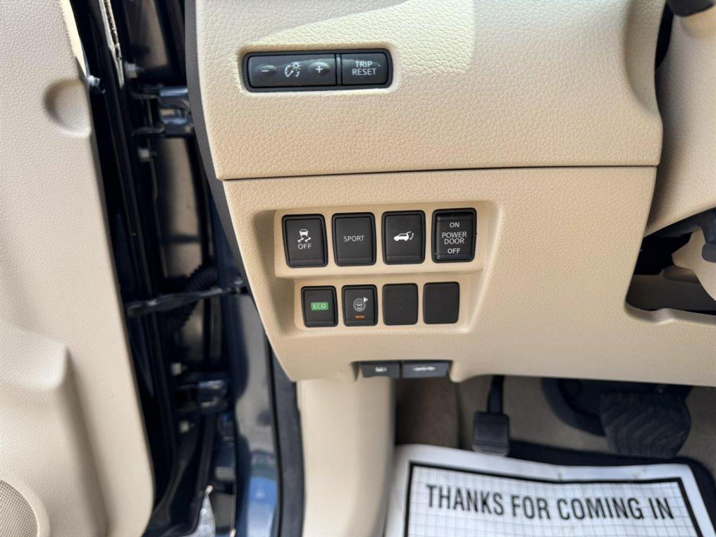 2015 Blue /Grey Nissan Rogue (5N1AT2MT1FC) with an 2.5l I-4 MPI Dohc 2.5l engine, Automatic transmission, located at 745 East Steele Rd., West Columbia, SC, 29170, (803) 755-9148, 33.927212, -81.148483 - Special Internet Price! 2015 Nissan Rogue with AM/FM radio, Backup camera, Navigation, Cruise control, Keyless entry, Push to start, Leather interior, Panoramic sunroof, Powered driver seat, Powered liftgate, Powered windows, Powered door locks, Plus more! - Photo#20