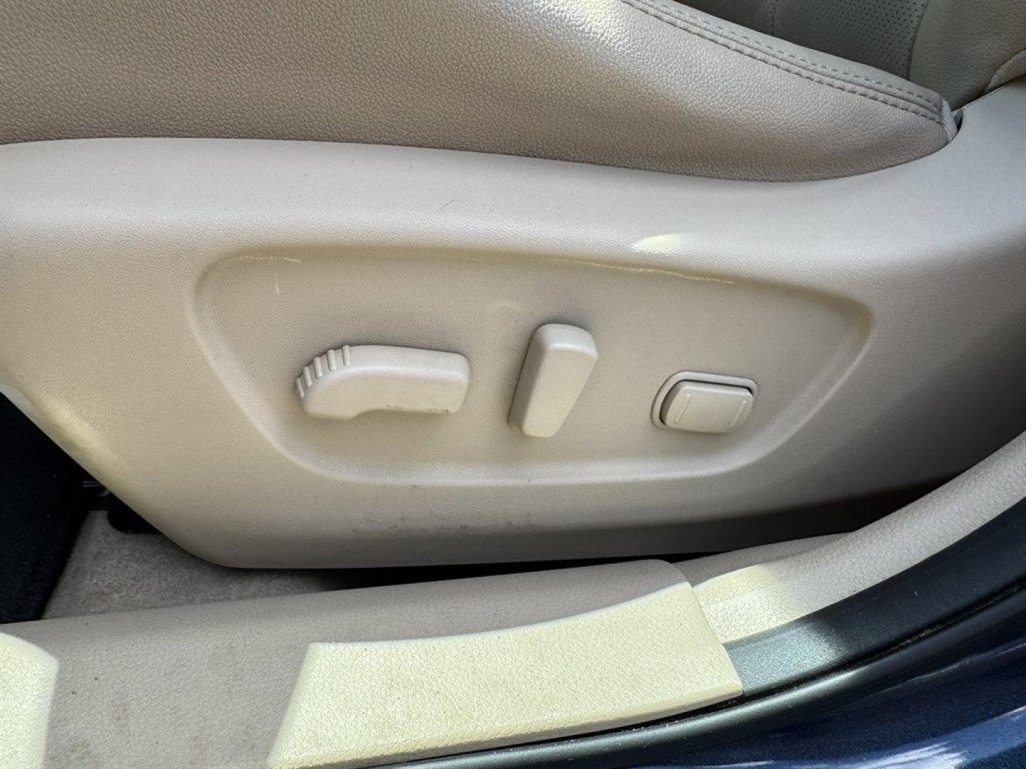 2015 Blue /Grey Nissan Rogue (5N1AT2MT1FC) with an 2.5l I-4 MPI Dohc 2.5l engine, Automatic transmission, located at 745 East Steele Rd., West Columbia, SC, 29170, (803) 755-9148, 33.927212, -81.148483 - Special Internet Price! 2015 Nissan Rogue with AM/FM radio, Backup camera, Navigation, Cruise control, Keyless entry, Push to start, Leather interior, Panoramic sunroof, Powered driver seat, Powered liftgate, Powered windows, Powered door locks, Plus more! - Photo#24