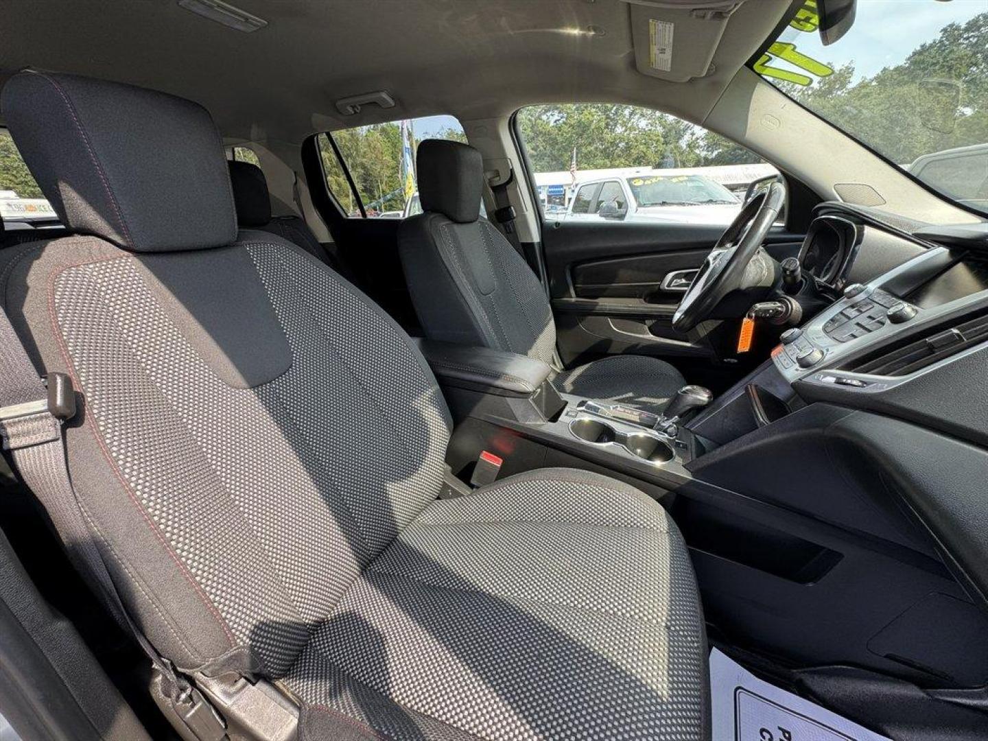 2017 Silver /Black GMC Terrain (2GKFLTEK3H6) with an 2.4l I-4 Sidi Dohc Flex 2 engine, Automatic transmission, located at 745 East Steele Rd., West Columbia, SC, 29170, (803) 755-9148, 33.927212, -81.148483 - Special Internet Price! 2017 GMC Terrain - Photo#25