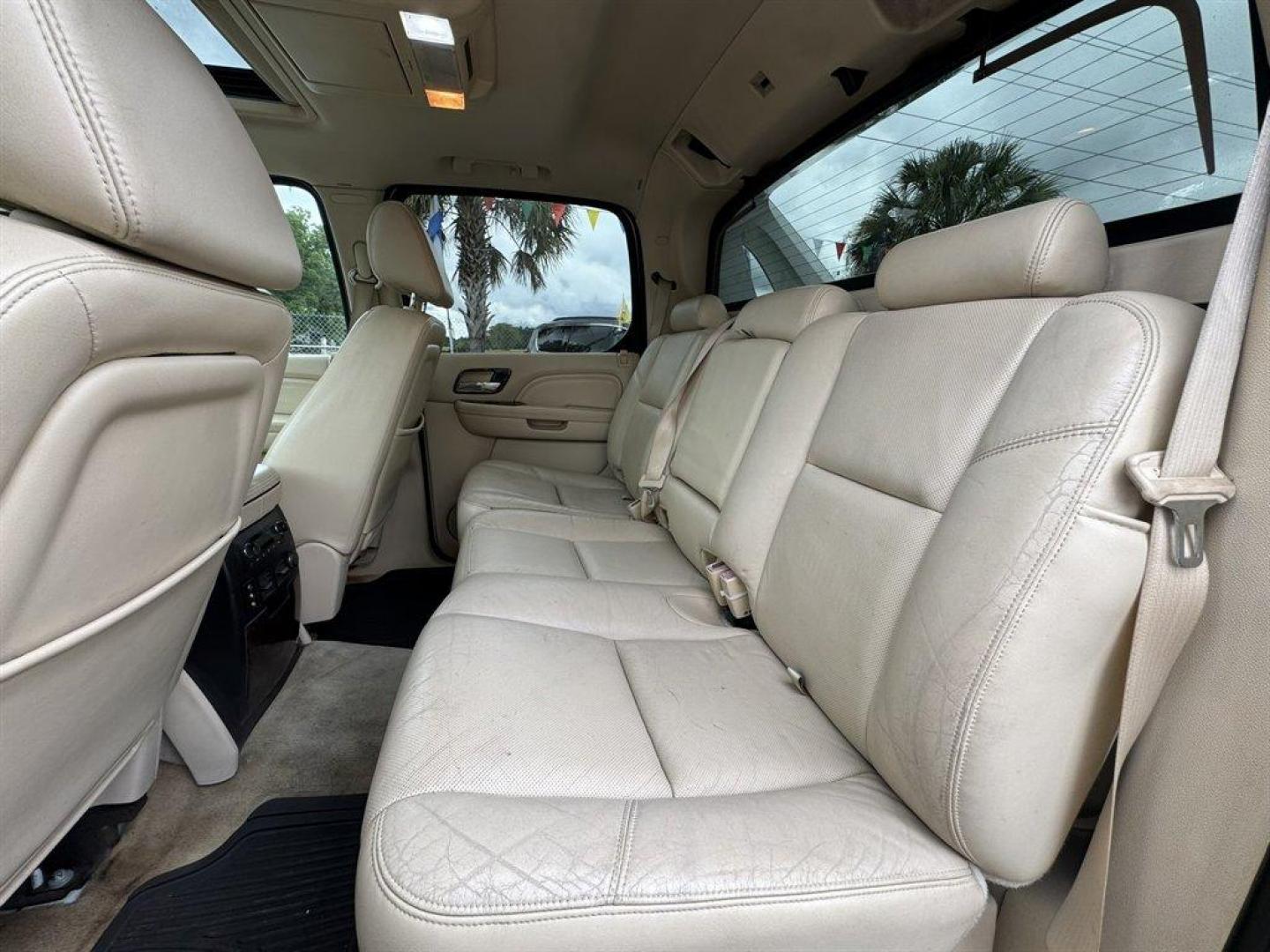 2008 Beige /Tan Cadillac Escalade (3GYFK62808G) with an 6.2l V8 SFI OHV HO 6.2l engine, Automatic transmission, located at 745 East Steele Rd., West Columbia, SC, 29170, (803) 755-9148, 33.927212, -81.148483 - Special Internet Price! 2008 Cadillac Escalade! - Photo#22