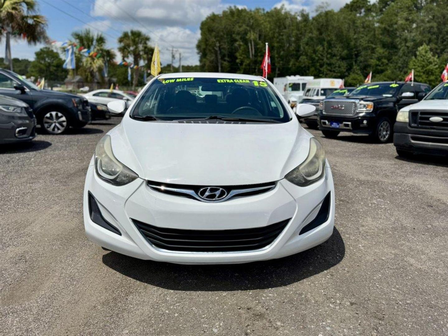 2015 White /Grey Hyundai Elantra (5NPDH4AE6FH) with an 1.8l I-4 MPI Dohc 1.8l engine, Automatic transmission, located at 745 East Steele Rd., West Columbia, SC, 29170, (803) 755-9148, 33.927212, -81.148483 - Special Internet Price! 2015 Hyundai Elantra with AM/FM radio, Keyless entry, Cloth interior, Powered windows, Powered door locks, Plus more! - Photo#1
