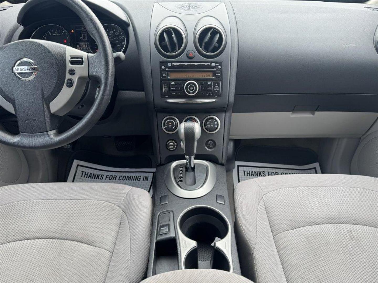 2013 Silver /Grey Nissan Rogue (JN8AS5MT6DW) with an 2.5l I-4 MPI Dohc 2.5l engine, Automatic transmission, located at 745 East Steele Rd., West Columbia, SC, 29170, (803) 755-9148, 33.927212, -81.148483 - Special Internet Price! 2013 Nissan Rogue with AM/FM radio, Cruise control, Cloth interior, Powered windows, Powered door locks, Plus more! - Photo#10