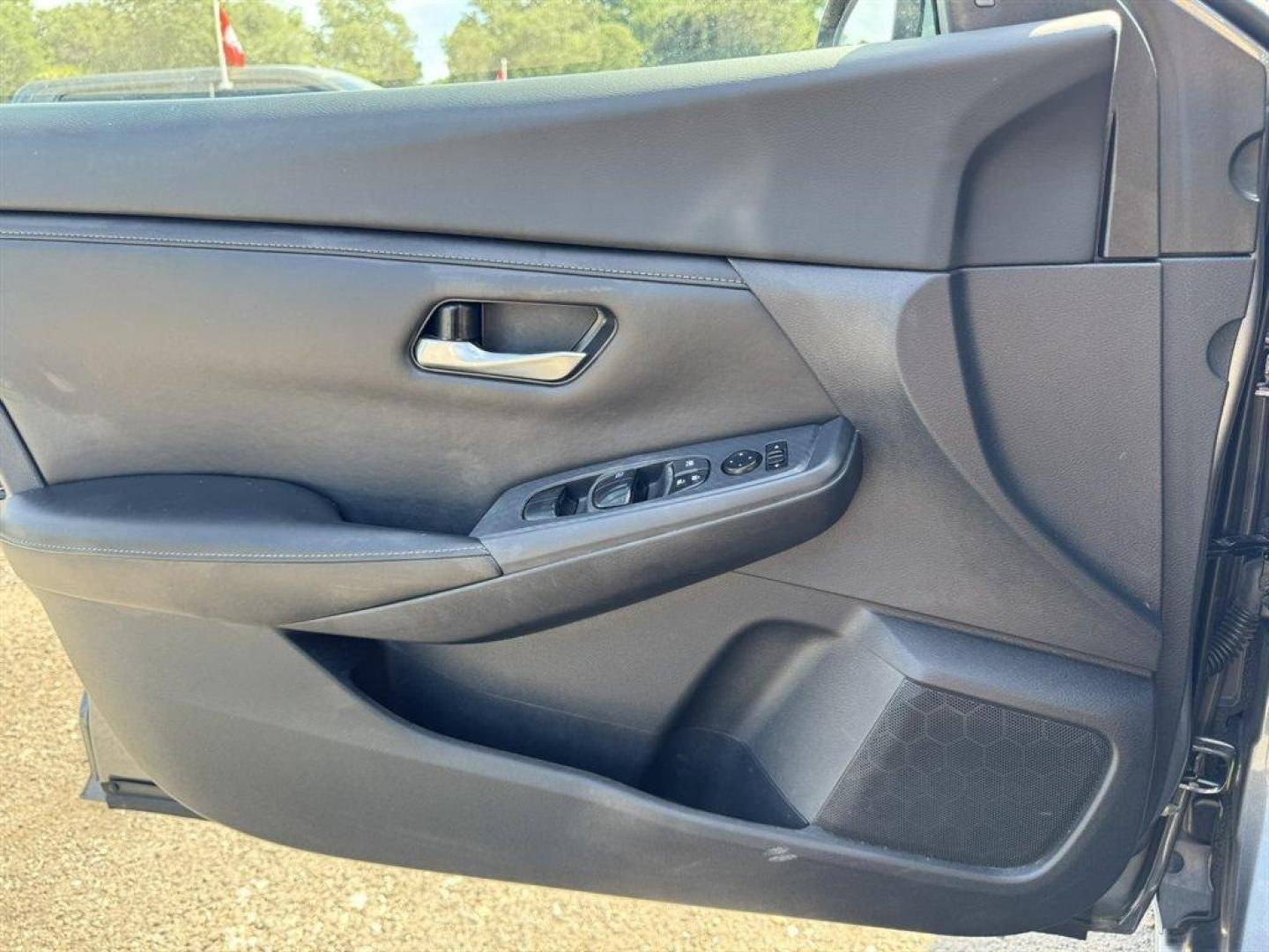 2021 Grey /Black Nissan Sentra (3N1AB8CV1MY) with an 2.0l I-4 DI Dohc 2.0l engine, Automatic transmission, located at 745 East Steele Rd., West Columbia, SC, 29170, (803) 755-9148, 33.927212, -81.148483 - Special Internet Price! 2021 Nissan Sentra with AM/FM radio, Backup camera, Push to start, Keyless entry, Cloth interior, Powered windows, Powered door locks, Plus more! - Photo#18