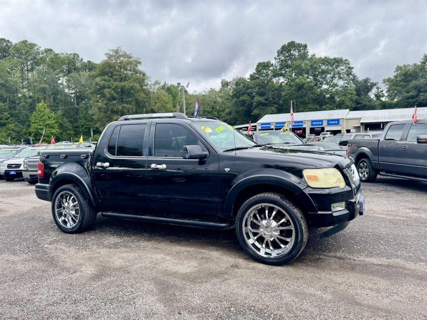 2007 Black /Black Ford Explorer Sport Trac (1FMEU33897U) with an 4.6l V8 EFI Sohc 4.6l engine, Automatic transmission, located at 745 East Steele Rd., West Columbia, SC, 29170, (803) 755-9148, 33.927212, -81.148483 - Special Internet Price! 2007 Ford Explorer Sport Trac - Photo#2