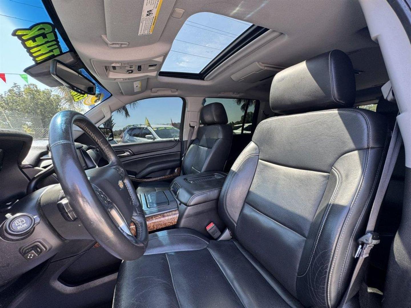 2015 Black /Black Chevrolet Suburban (1GNSCKKC0FR) with an 5.3l V8 DI VVT Flex 5.3l engine, Automatic transmission, located at 745 East Steele Rd., West Columbia, SC, 29170, (803) 755-9148, 33.927212, -81.148483 - Special Internet Price! 2015 Chevrolet Suburban - Photo#22