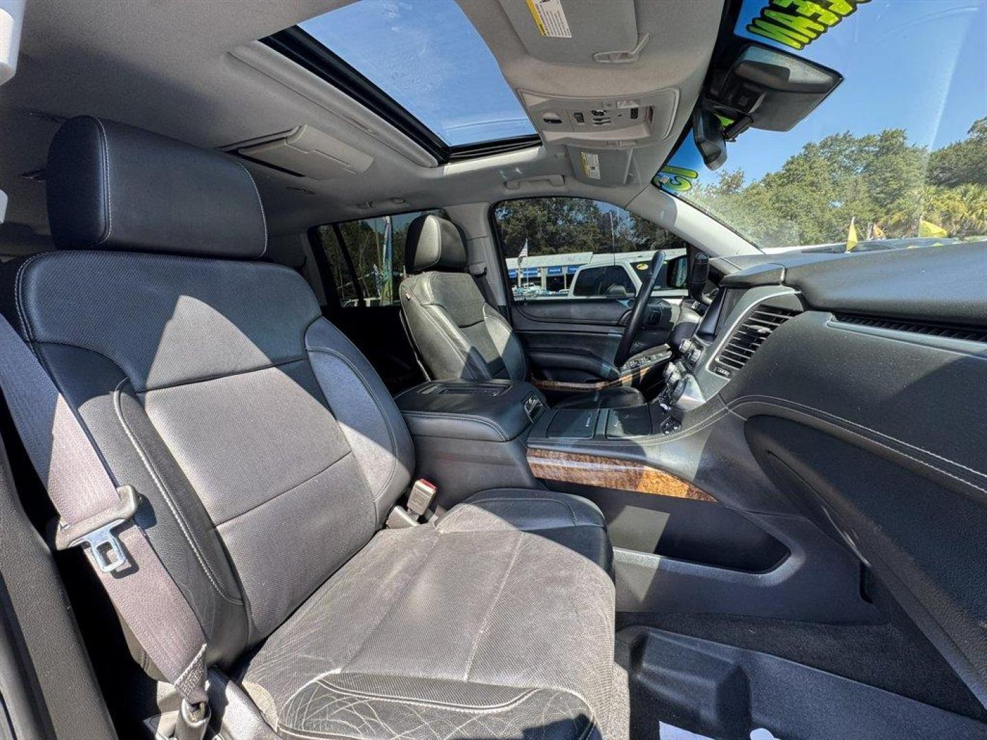 2015 Black /Black Chevrolet Suburban (1GNSCKKC0FR) with an 5.3l V8 DI VVT Flex 5.3l engine, Automatic transmission, located at 745 East Steele Rd., West Columbia, SC, 29170, (803) 755-9148, 33.927212, -81.148483 - Special Internet Price! 2015 Chevrolet Suburban - Photo#32