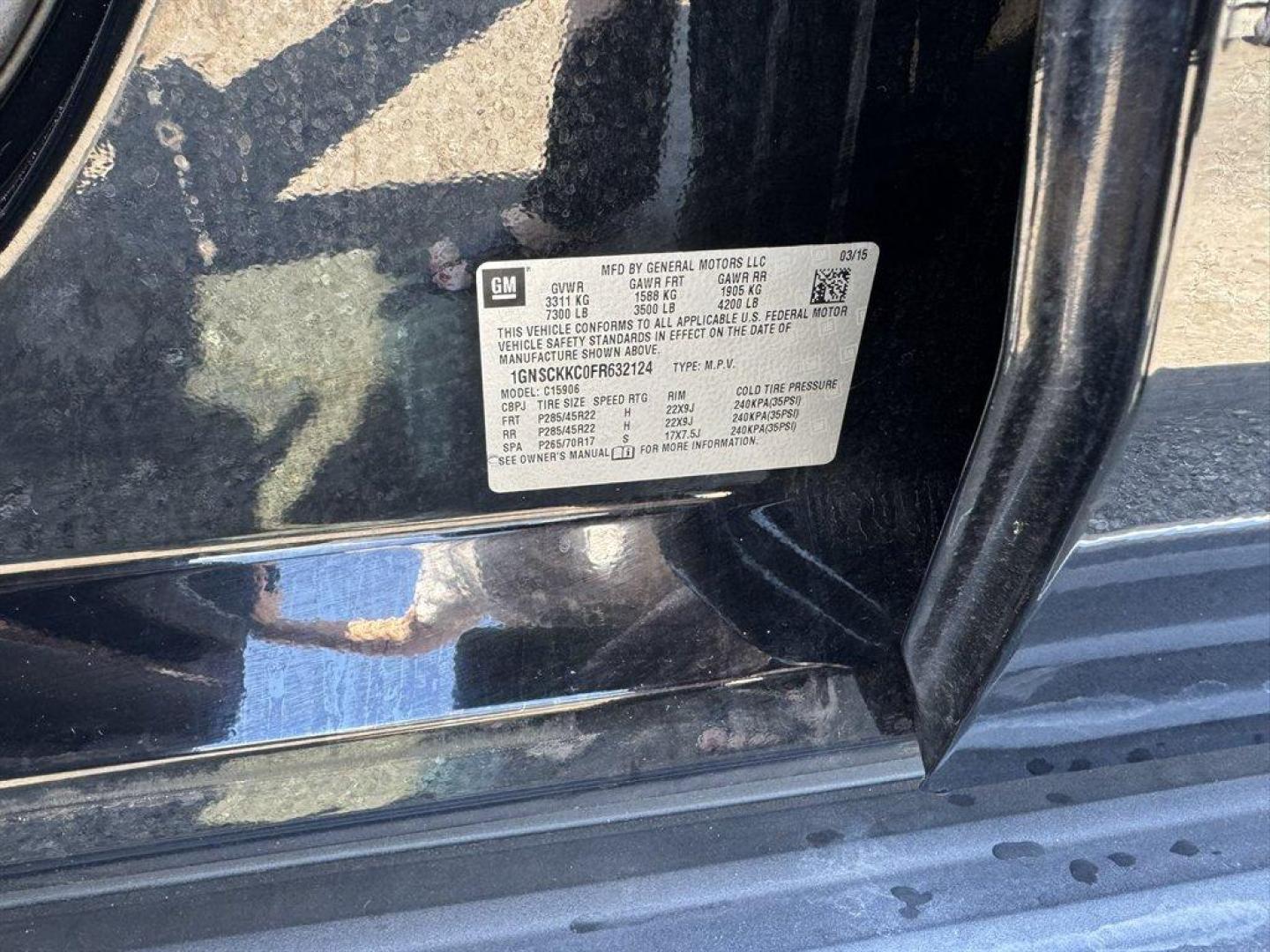 2015 Black /Black Chevrolet Suburban (1GNSCKKC0FR) with an 5.3l V8 DI VVT Flex 5.3l engine, Automatic transmission, located at 745 East Steele Rd., West Columbia, SC, 29170, (803) 755-9148, 33.927212, -81.148483 - Special Internet Price! 2015 Chevrolet Suburban - Photo#42