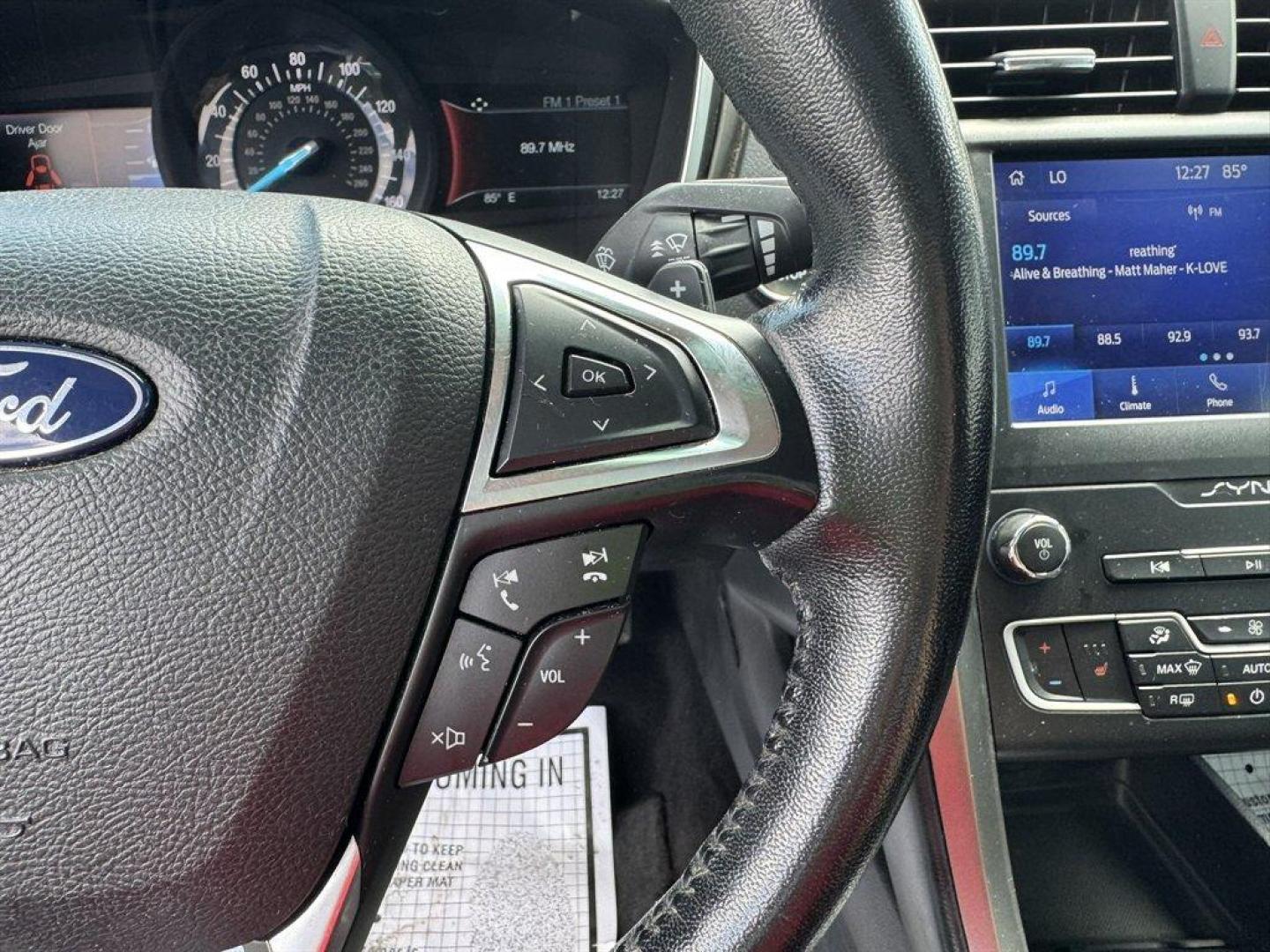 2019 White /Black Ford Fusion (3FA6P0CD8KR) with an 1.5l I-4 DI Dohc Ecoboost engine, Automatic transmission, located at 745 East Steele Rd., West Columbia, SC, 29170, (803) 755-9148, 33.927212, -81.148483 - Special Internet Price! 2019 Ford Fusion with AM/FM radio, Backup camera, Cruise control, Keyless entry, Leather interior, Powered driver seat, Powered windows, Powered door locks, Plus more! - Photo#9