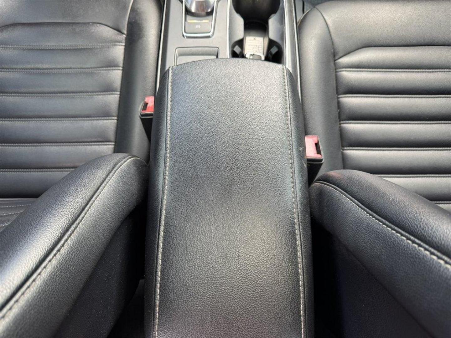 2019 White /Black Ford Fusion (3FA6P0CD8KR) with an 1.5l I-4 DI Dohc Ecoboost engine, Automatic transmission, located at 745 East Steele Rd., West Columbia, SC, 29170, (803) 755-9148, 33.927212, -81.148483 - Special Internet Price! 2019 Ford Fusion with AM/FM radio, Backup camera, Cruise control, Keyless entry, Leather interior, Powered driver seat, Powered windows, Powered door locks, Plus more! - Photo#15